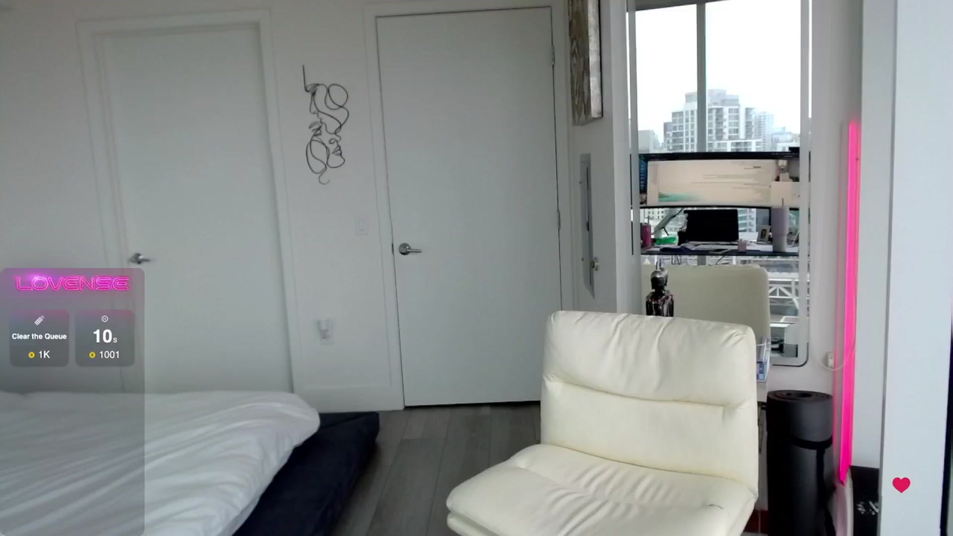 Gallery image thumbnail from BitcoinB00M's myfreecams stream on, 02/13/2025, 21:57 image 15 of 20