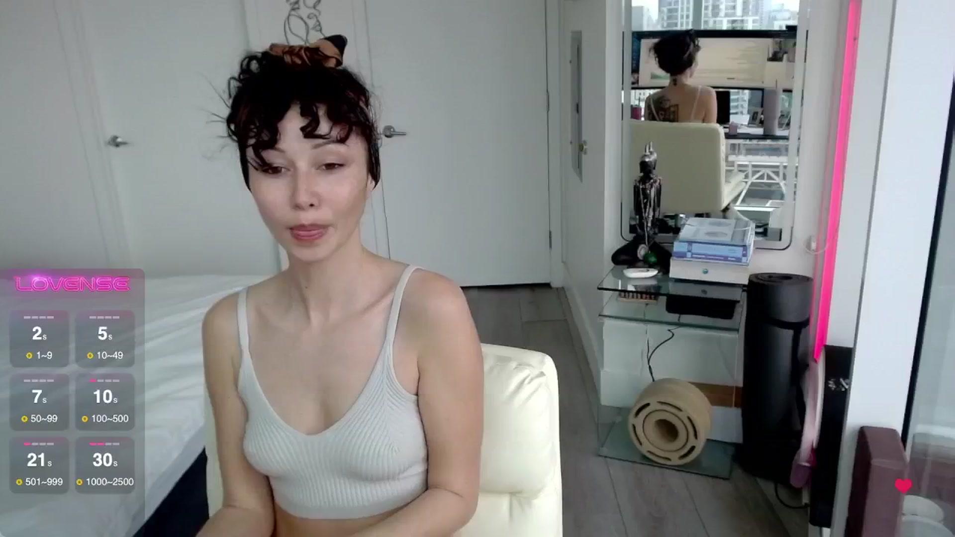 Gallery image thumbnail from BitcoinB00M's myfreecams stream on, 02/13/2025, 21:57 image 10 of 20