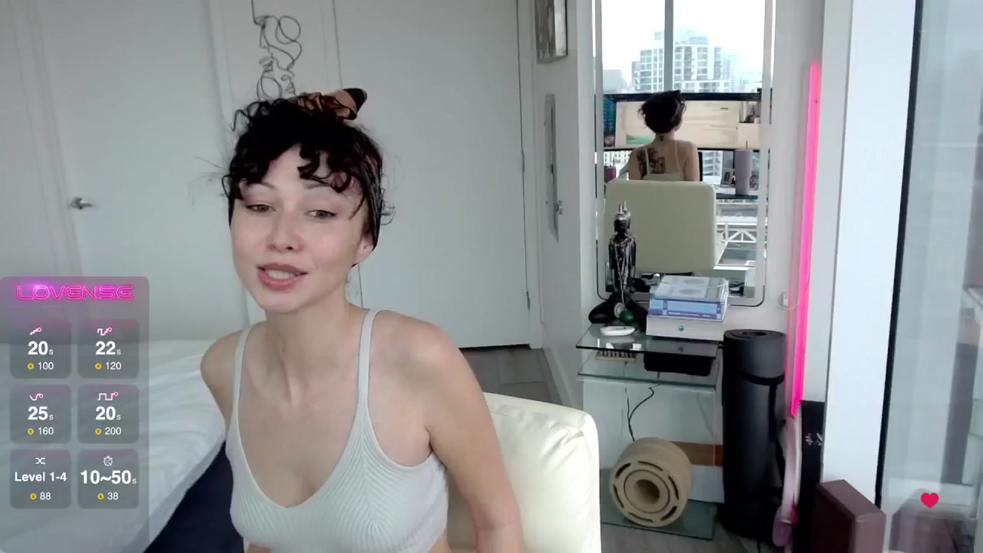 Gallery image thumbnail from BitcoinB00M's myfreecams stream on, 02/13/2025, 21:57 image 18 of 20