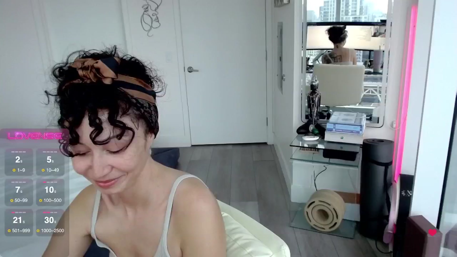Gallery image thumbnail from BitcoinB00M's myfreecams stream on, 02/13/2025, 22:54 image 9 of 20
