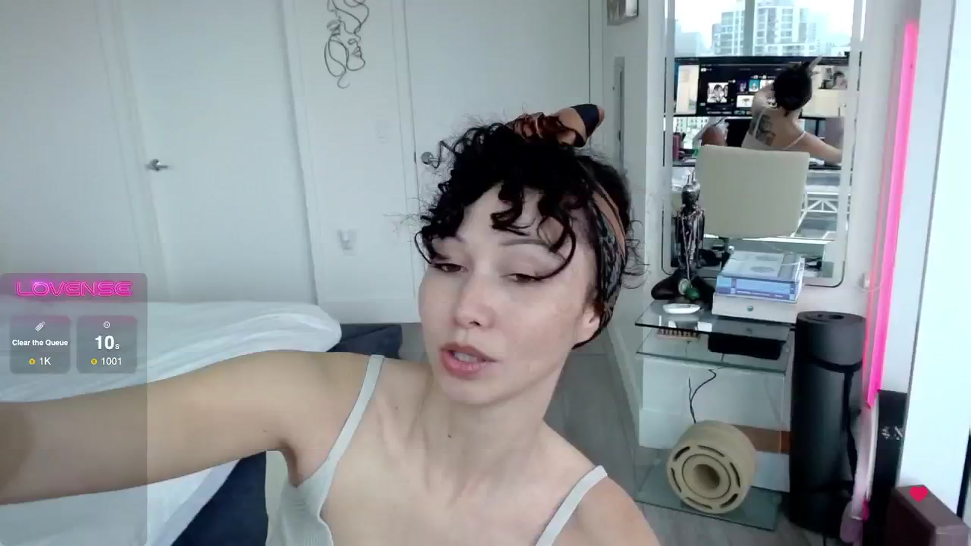 Gallery image thumbnail from BitcoinB00M's myfreecams stream on, 02/13/2025, 22:54 image 10 of 20