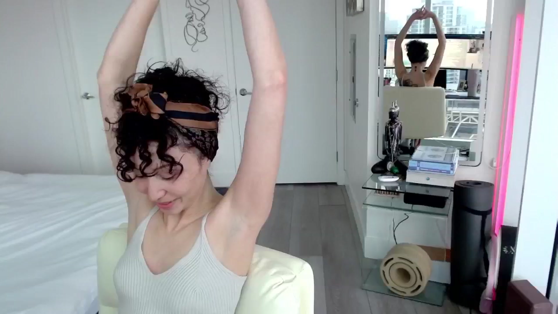 Gallery image thumbnail from BitcoinB00M's myfreecams stream on, 02/13/2025, 22:54 image 16 of 20