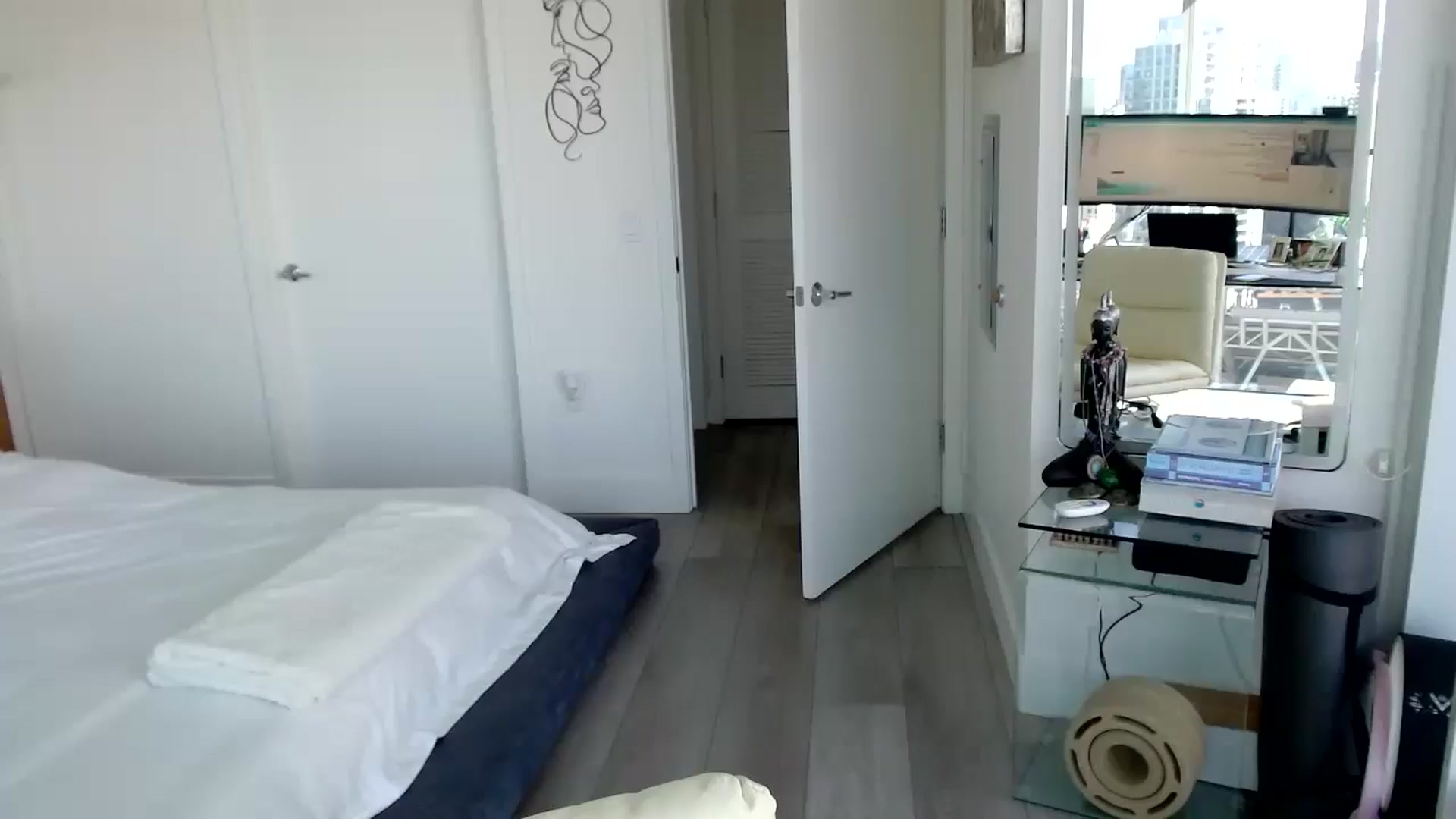 Gallery image thumbnail from BitcoinB00M's myfreecams stream on, 02/15/2025, 21:44 image 13 of 20