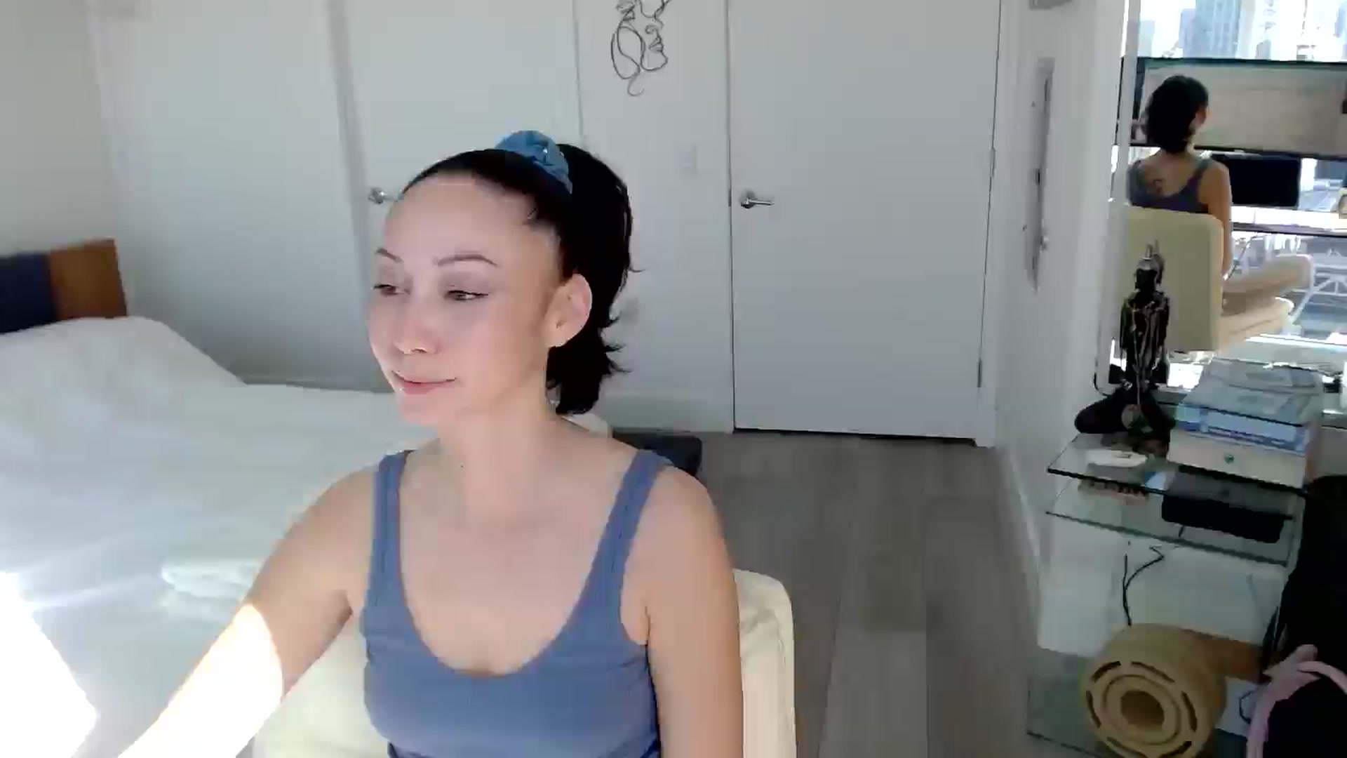 Gallery image thumbnail from BitcoinB00M's myfreecams stream on, 02/19/2025, 23:05 image 17 of 20