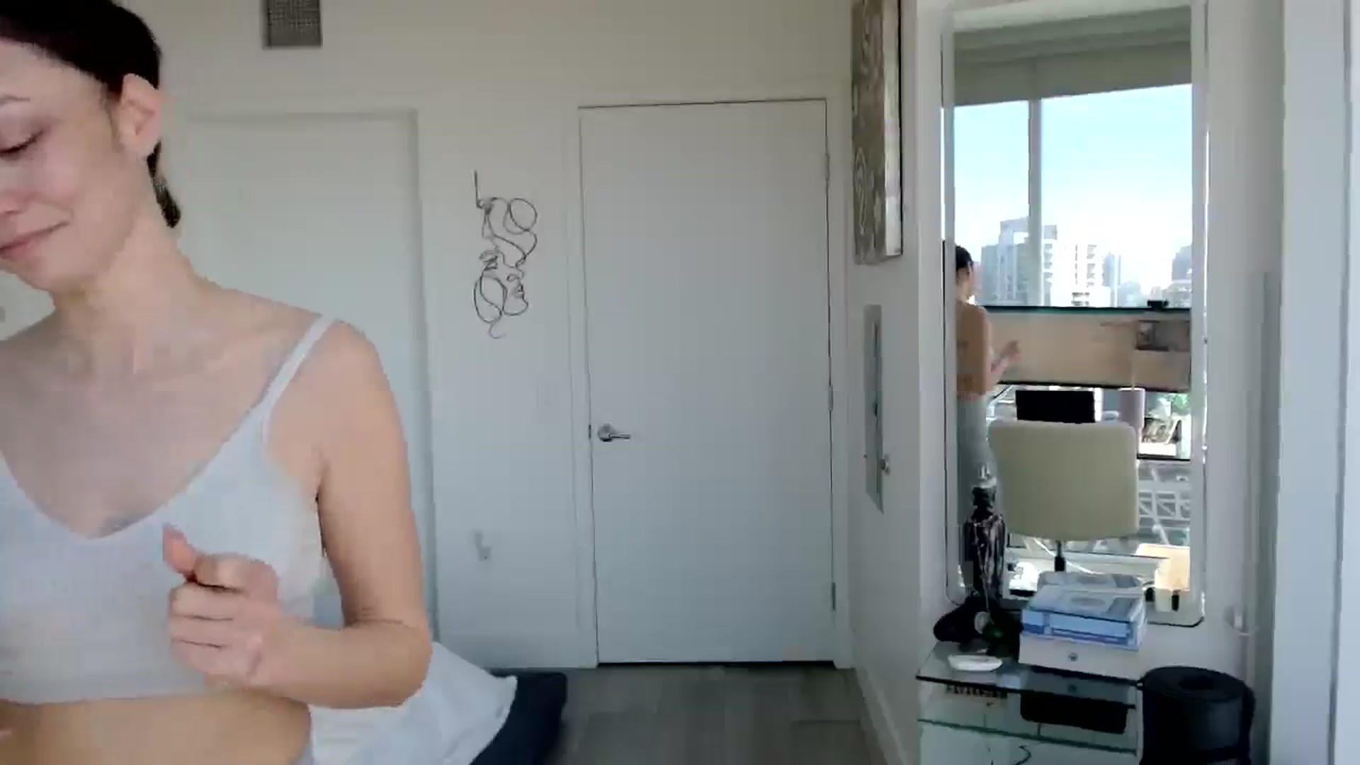 Gallery image thumbnail from BitcoinB00M's myfreecams stream on, 02/20/2025, 22:02 image 18 of 20