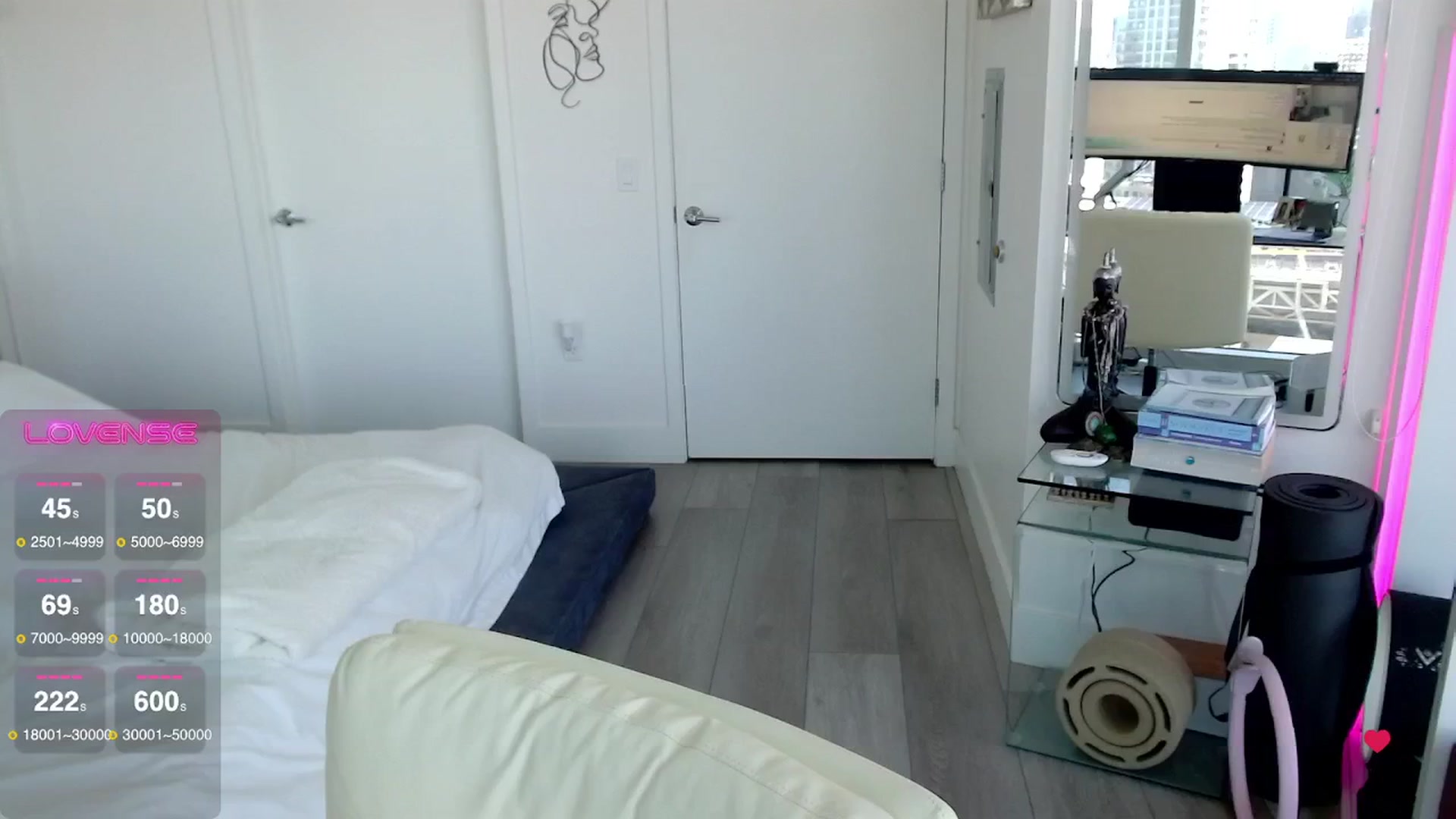 Gallery image thumbnail from BitcoinB00M's myfreecams stream on, 02/22/2025, 21:25 image 9 of 20