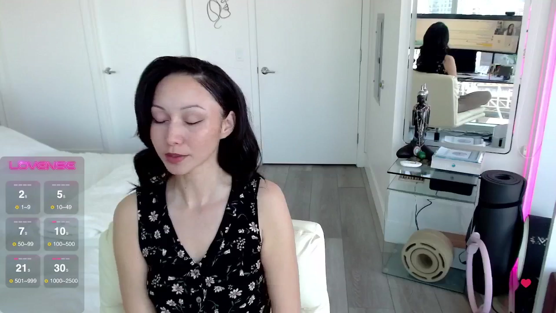 Gallery image thumbnail from BitcoinB00M's myfreecams stream on, 02/22/2025, 21:25 image 12 of 20
