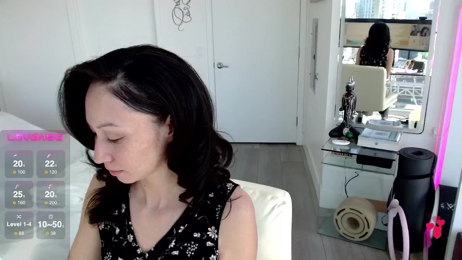 Gallery image thumbnail from BitcoinB00M's myfreecams stream on, 02/22/2025, 21:52 image 18 of 20