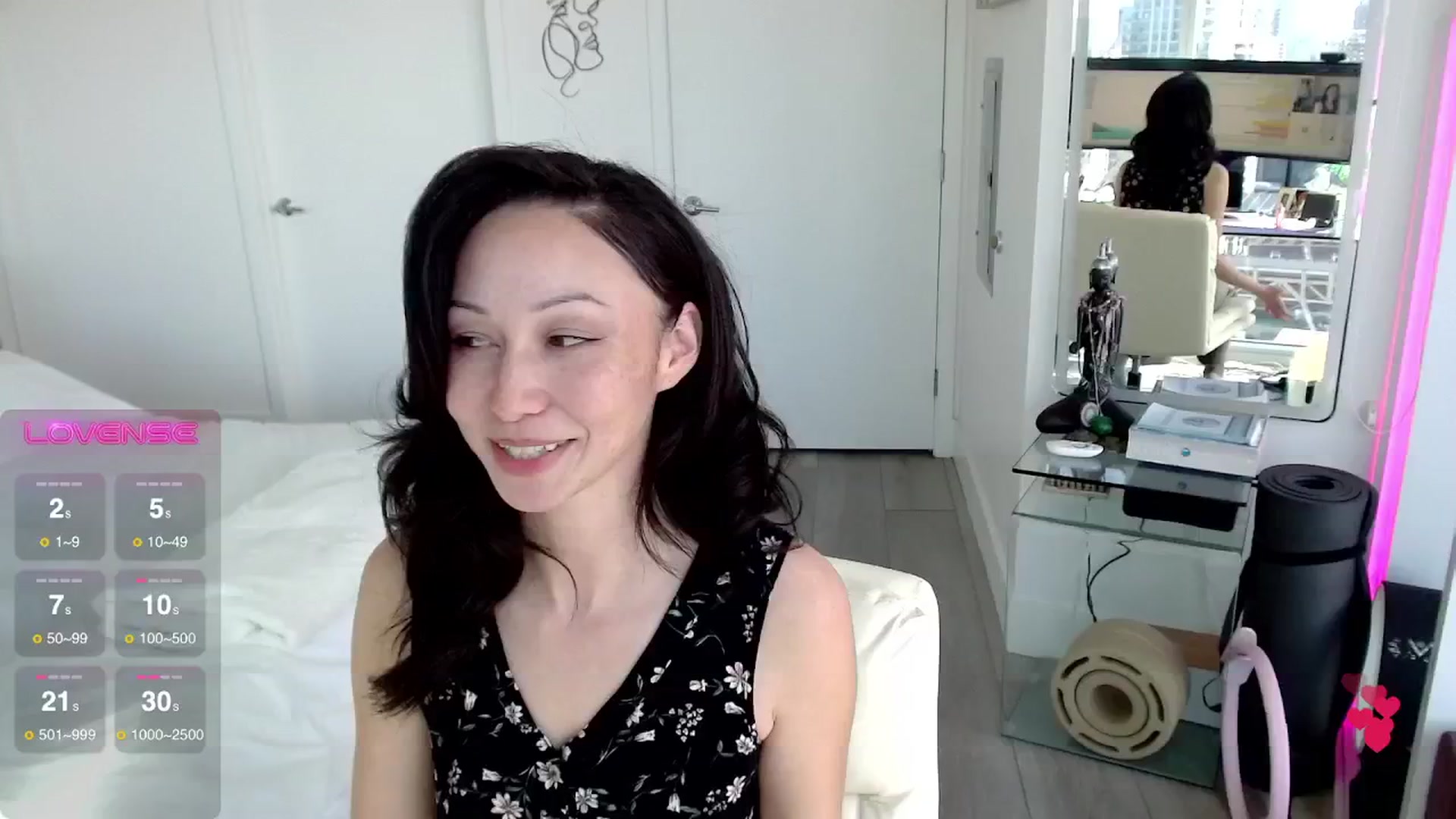 Gallery image thumbnail from BitcoinB00M's myfreecams stream on, 02/22/2025, 21:52 image 19 of 20