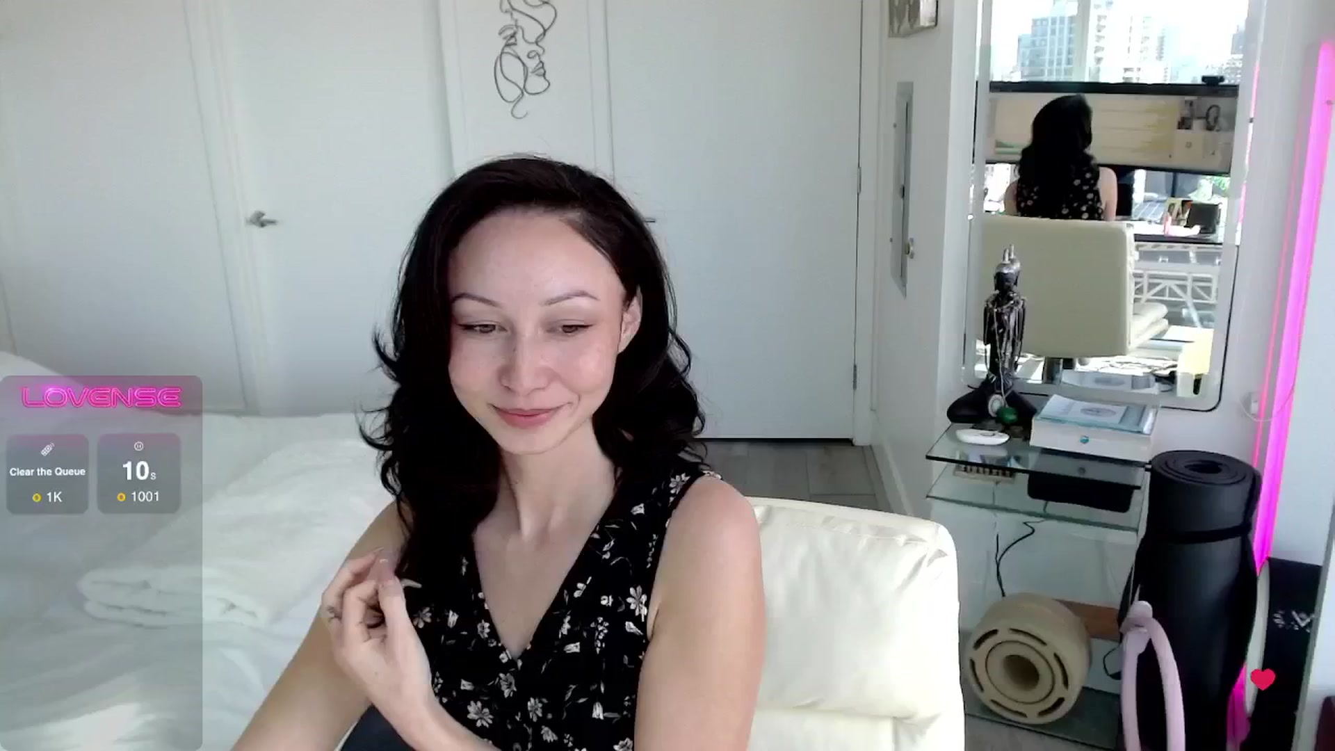 Gallery image thumbnail from BitcoinB00M's myfreecams stream on, 02/22/2025, 21:52 image 13 of 20