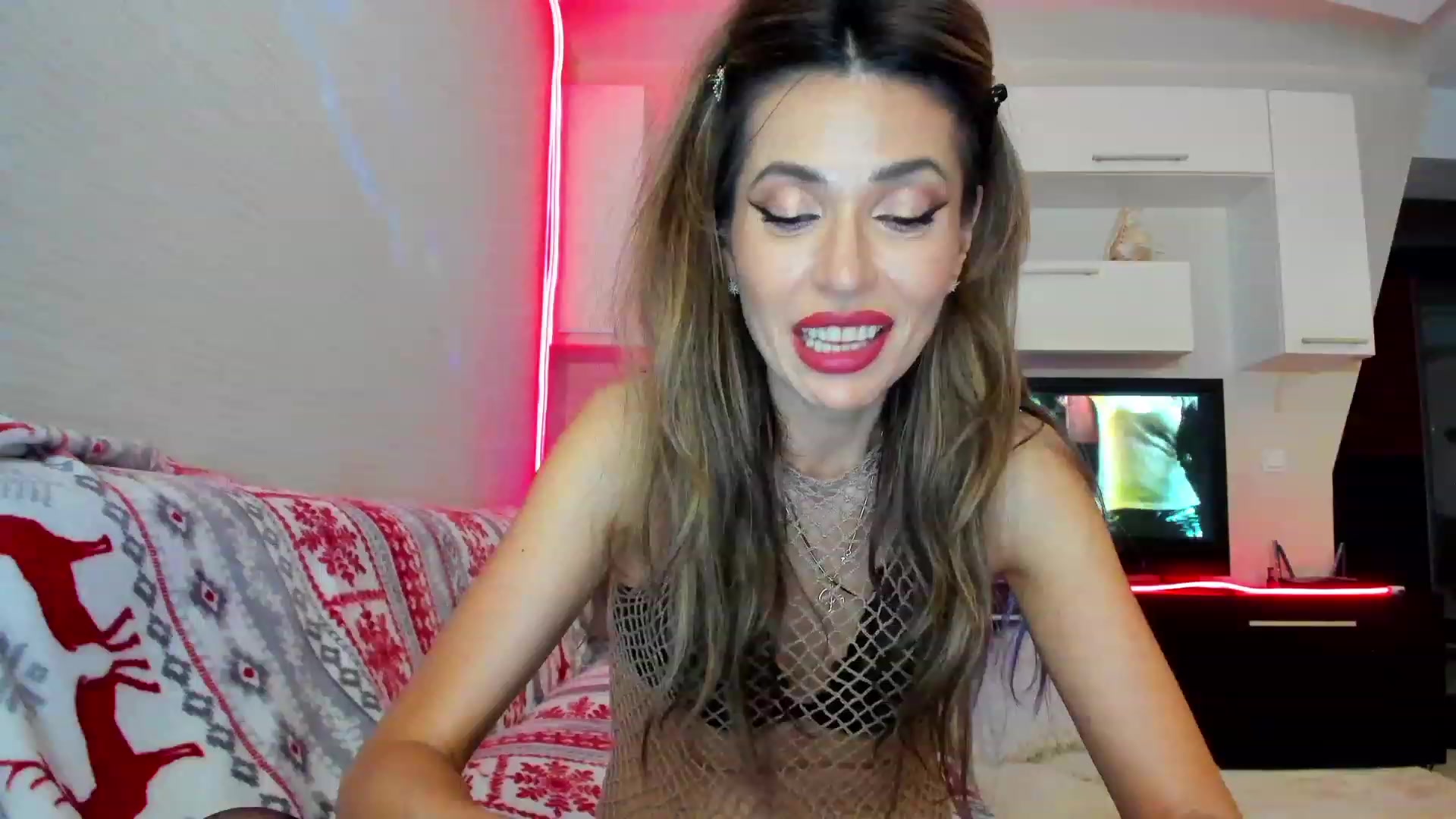 Gallery image thumbnail from BiteMeAmTasty's myfreecams stream on, 05/24/2023, 24:01 image 5 of 20
