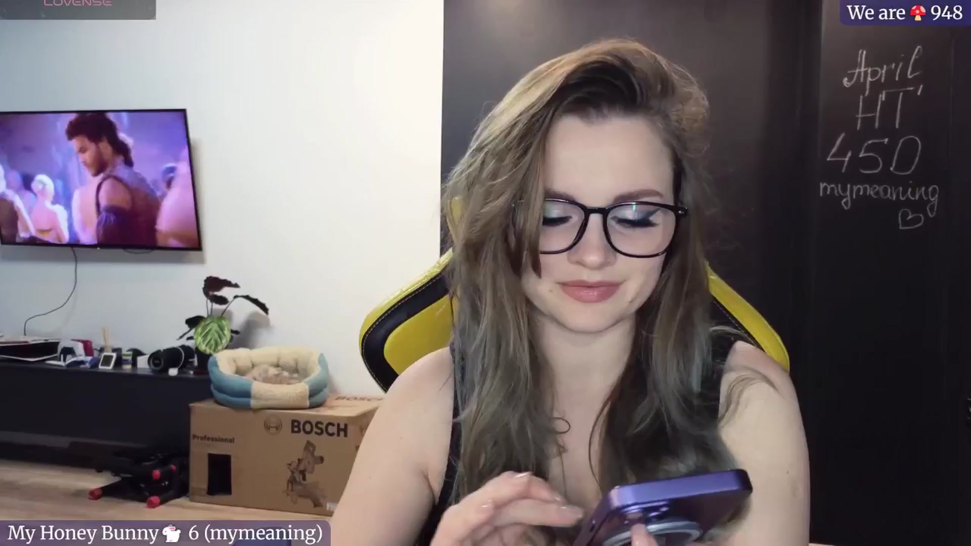 Gallery image thumbnail from BiteTheSweet's myfreecams stream on, 04/04/2025, 15:04 image 5 of 20