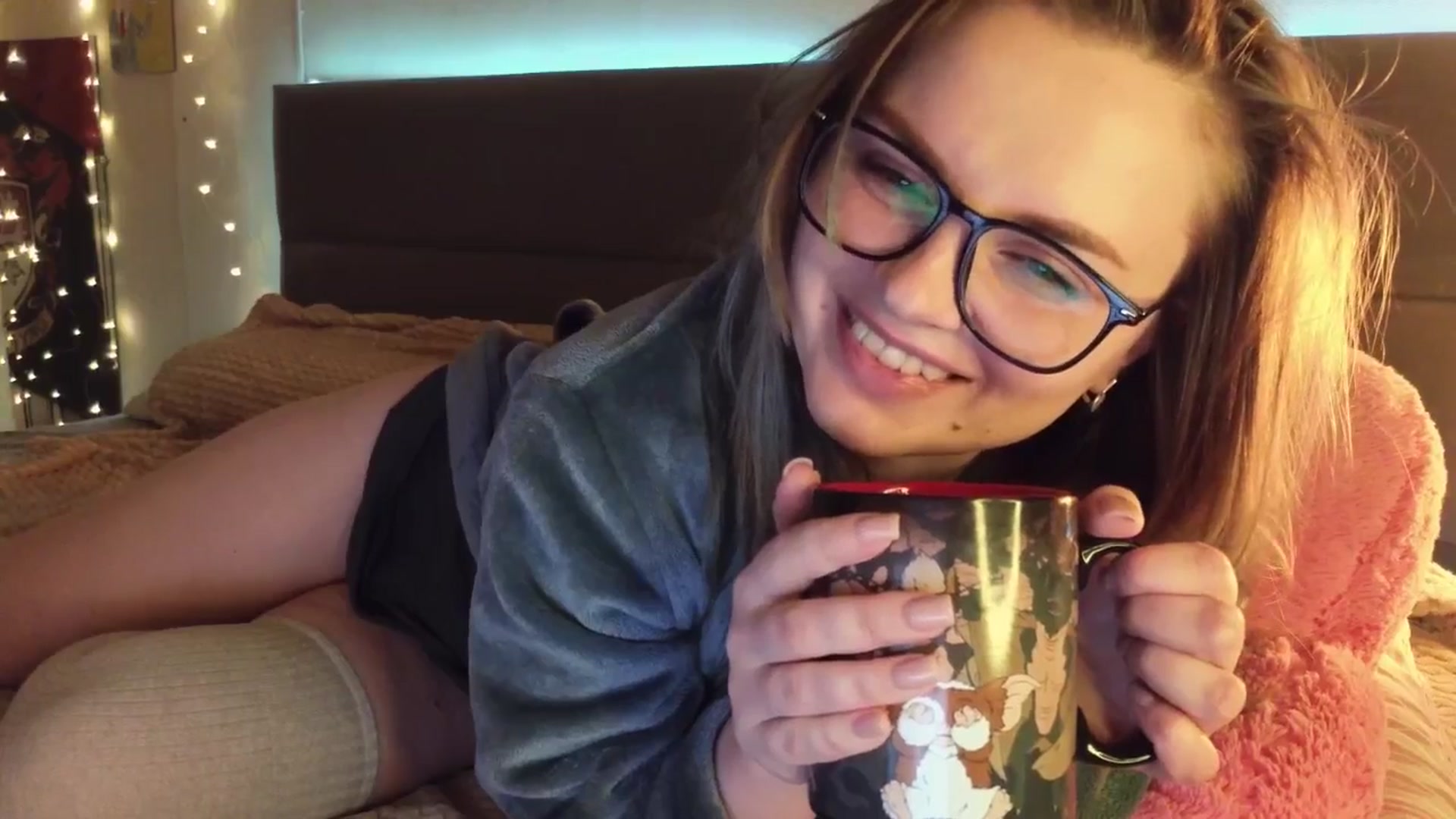 Gallery image thumbnail from BiteTheSweet's myfreecams stream on, 04/05/2025, 21:34 image 4 of 20