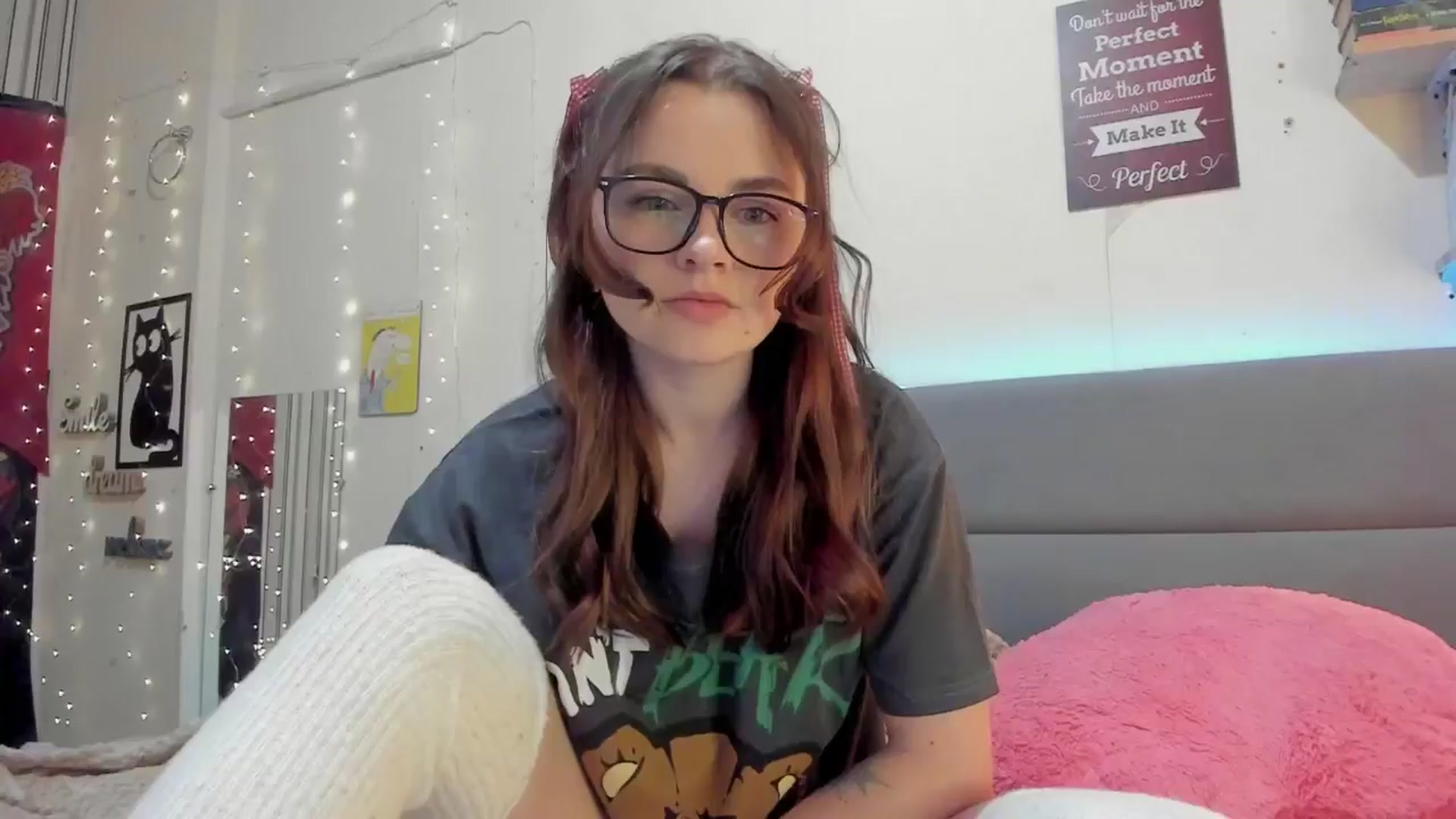 Gallery image thumbnail from BiteTheSweet's myfreecams stream on, 04/12/2025, 12:23 image 1 of 20