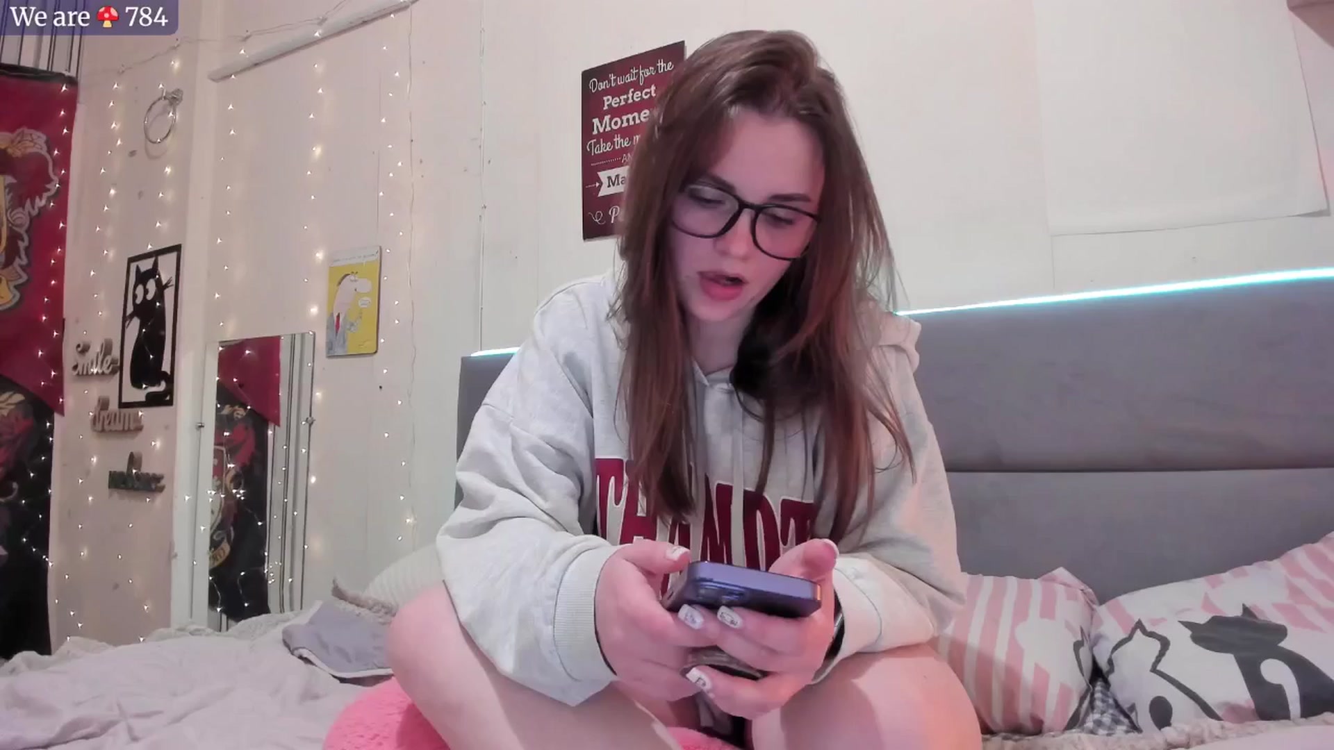 Gallery image thumbnail from BiteTheSweet's myfreecams stream on, 04/18/2025, 15:35 image 6 of 20