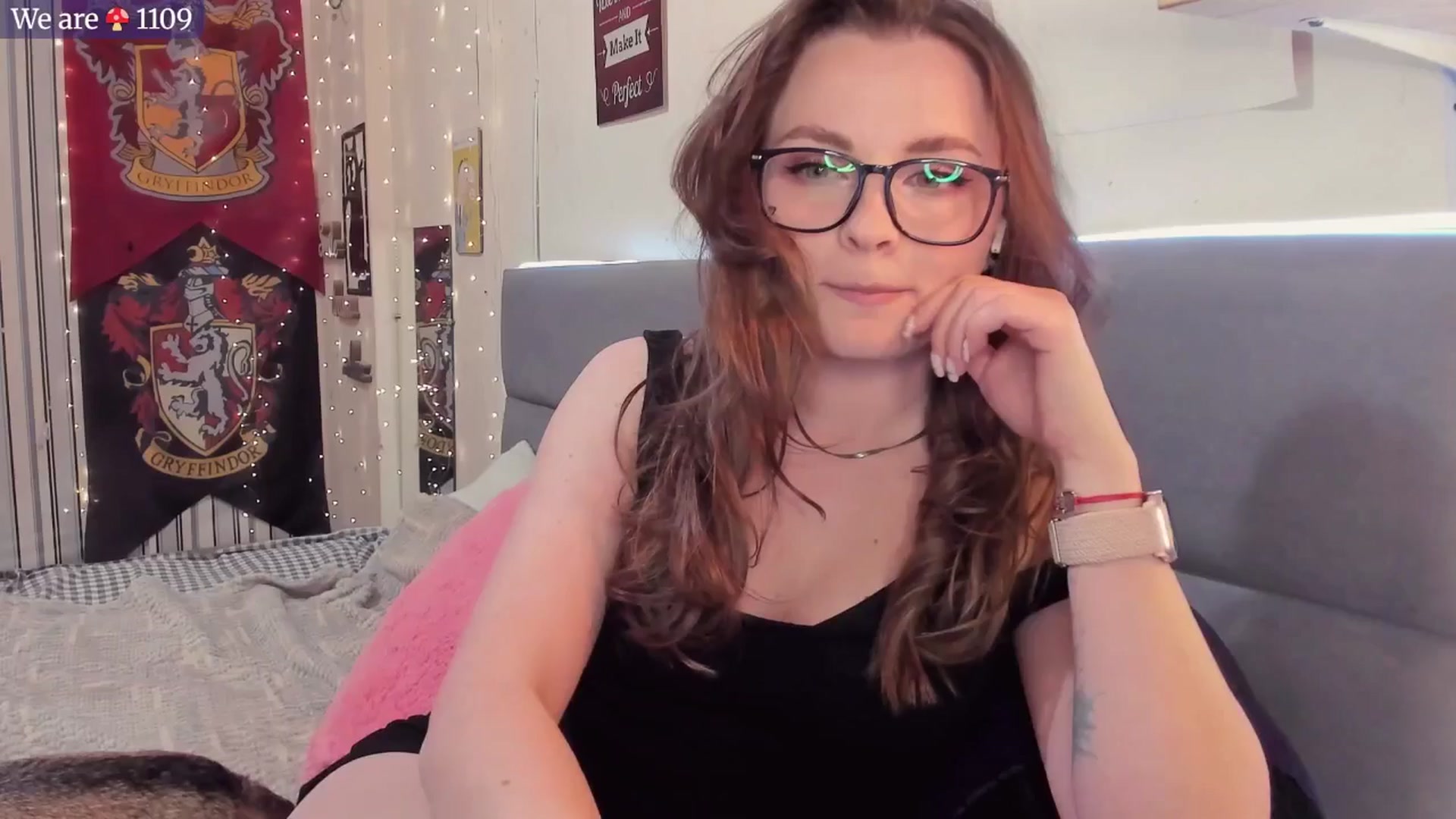 Gallery image thumbnail from BiteTheSweet's myfreecams stream on, 04/29/2025, 19:40 image 9 of 20