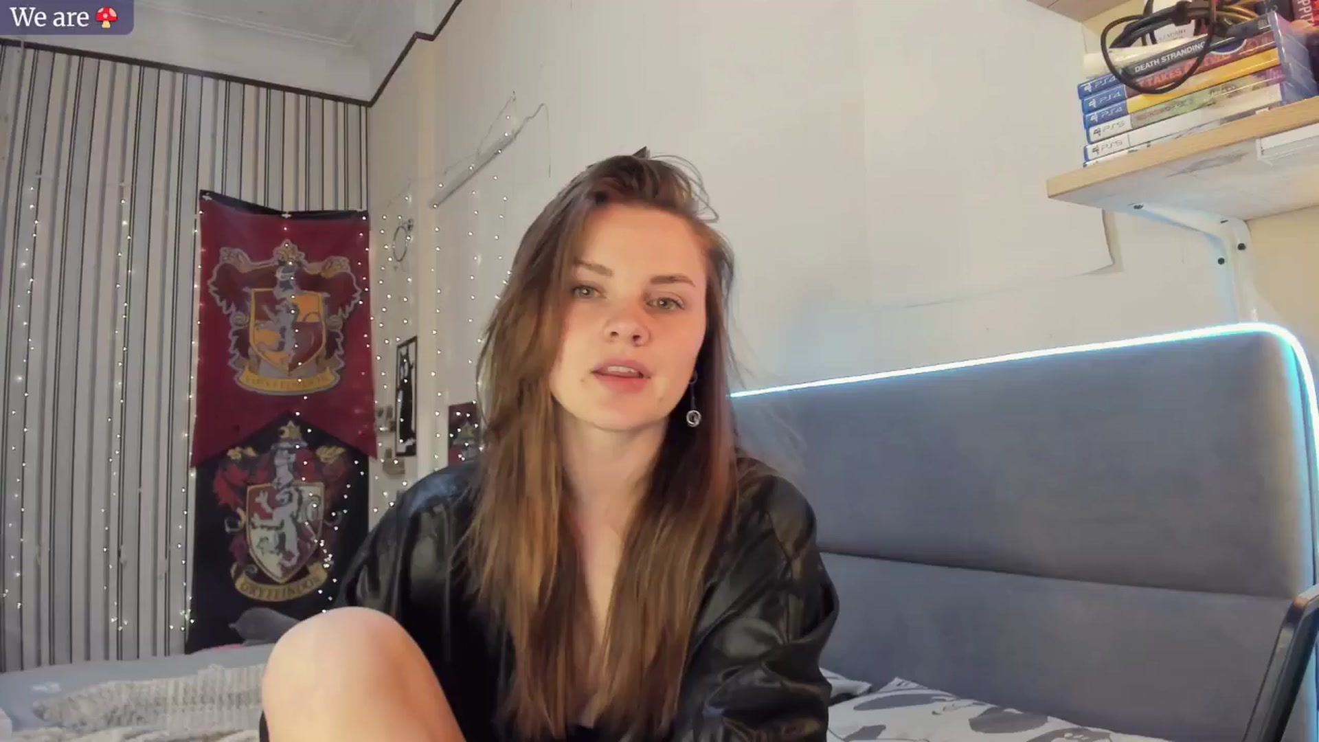 Gallery image thumbnail from BiteTheSweet's myfreecams stream on, 05/01/2025, 14:16 image 5 of 20