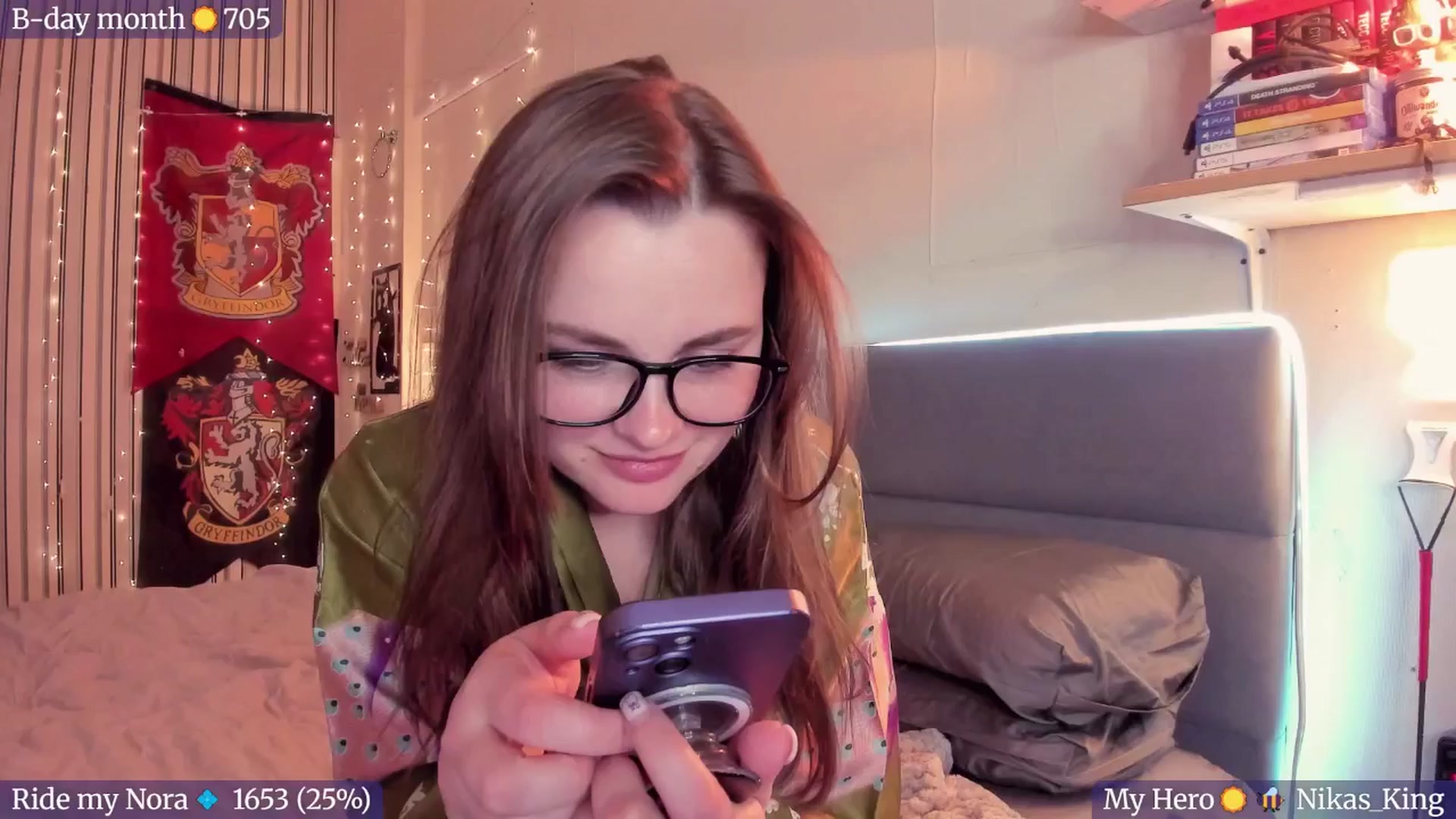 Gallery image thumbnail from BiteTheSweet's myfreecams stream on, 05/11/2025, 22:00 image 10 of 20
