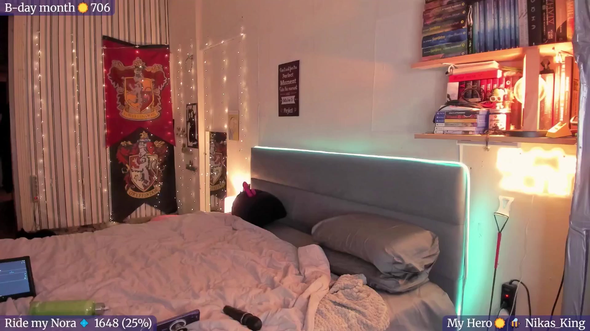 Gallery image thumbnail from BiteTheSweet's myfreecams stream on, 05/11/2025, 22:00 image 14 of 20