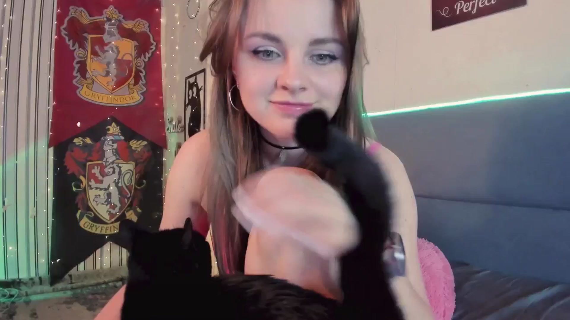 Gallery image thumbnail from BiteTheSweet's myfreecams stream on, 06/24/2025, 18:22 image 15 of 20