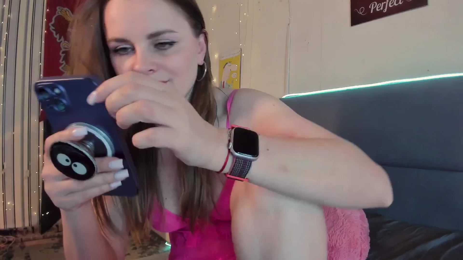 Gallery image thumbnail from BiteTheSweet's myfreecams stream on, 06/24/2025, 18:22 image 16 of 20