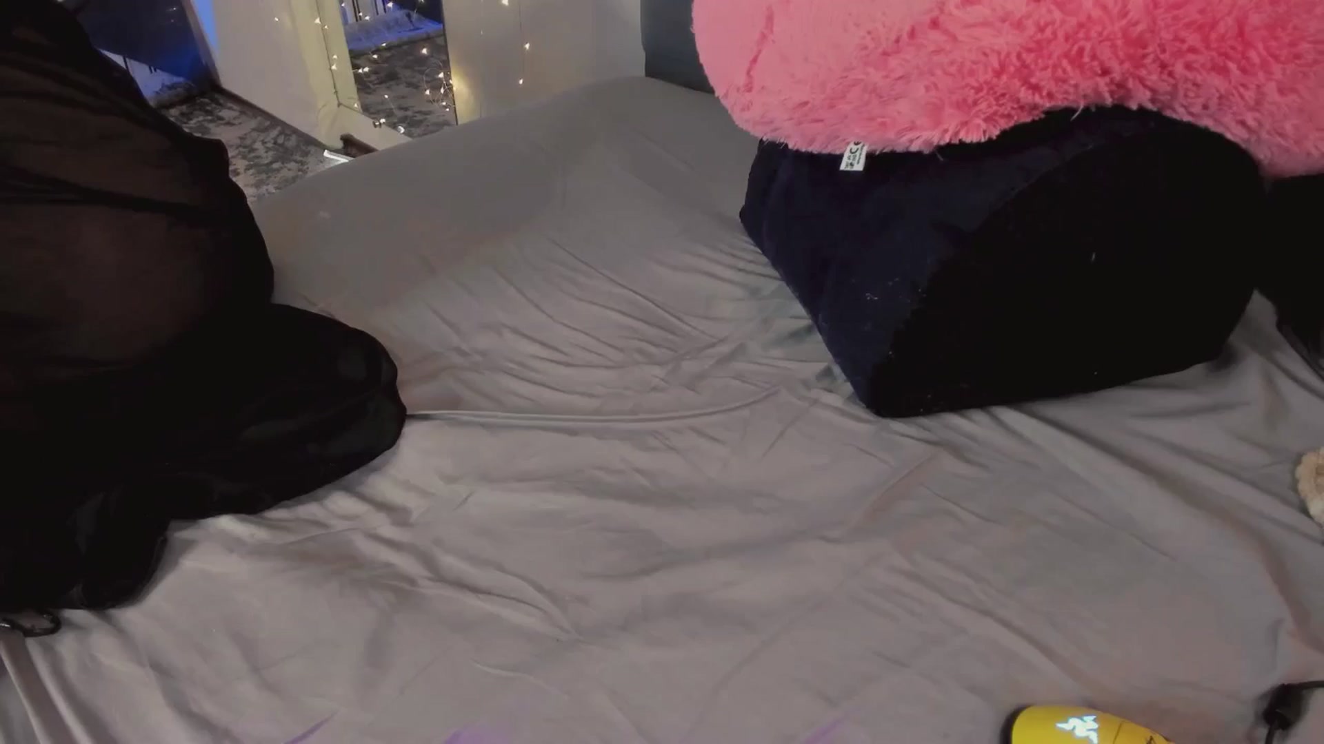 Gallery image thumbnail from BiteTheSweet's myfreecams stream on, 06/25/2025, 11:51 image 2 of 20