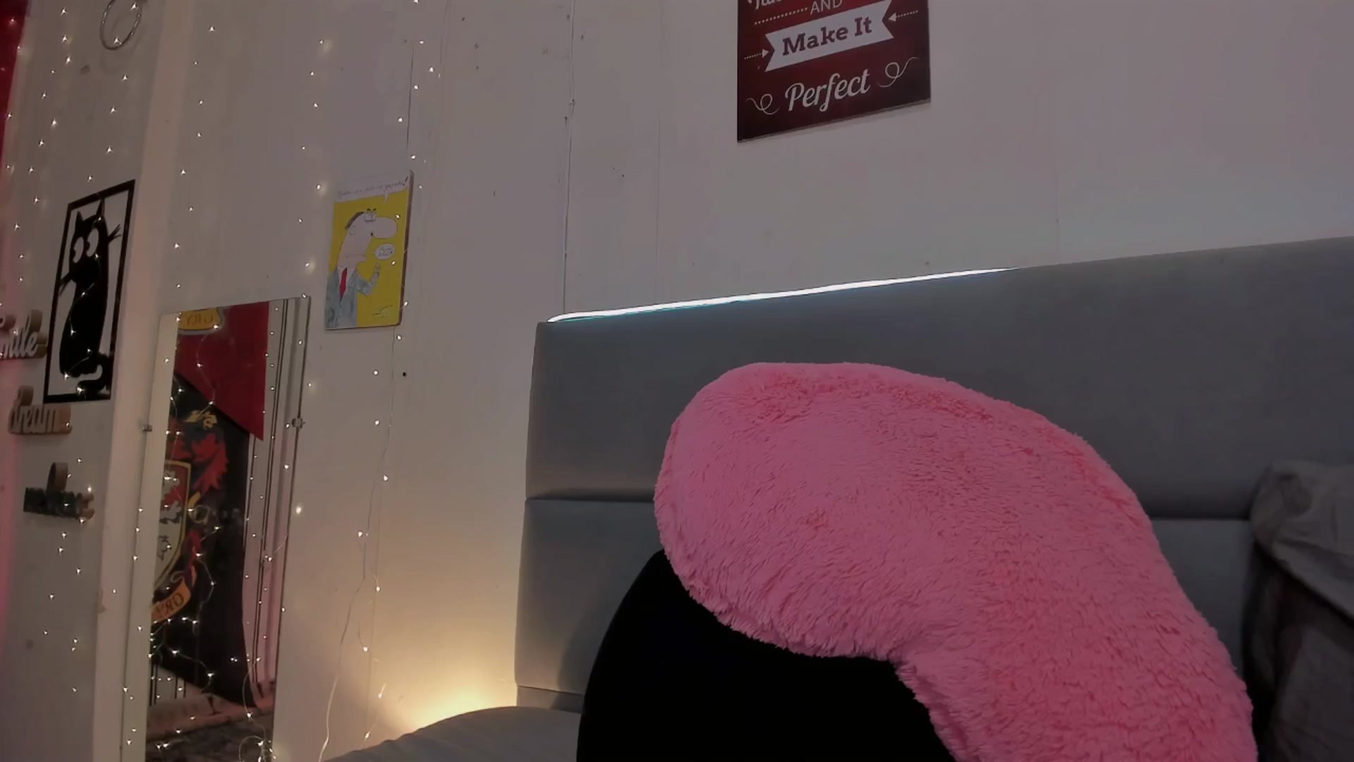 Gallery image thumbnail from BiteTheSweet's myfreecams stream on, 06/25/2025, 11:51 image 16 of 20
