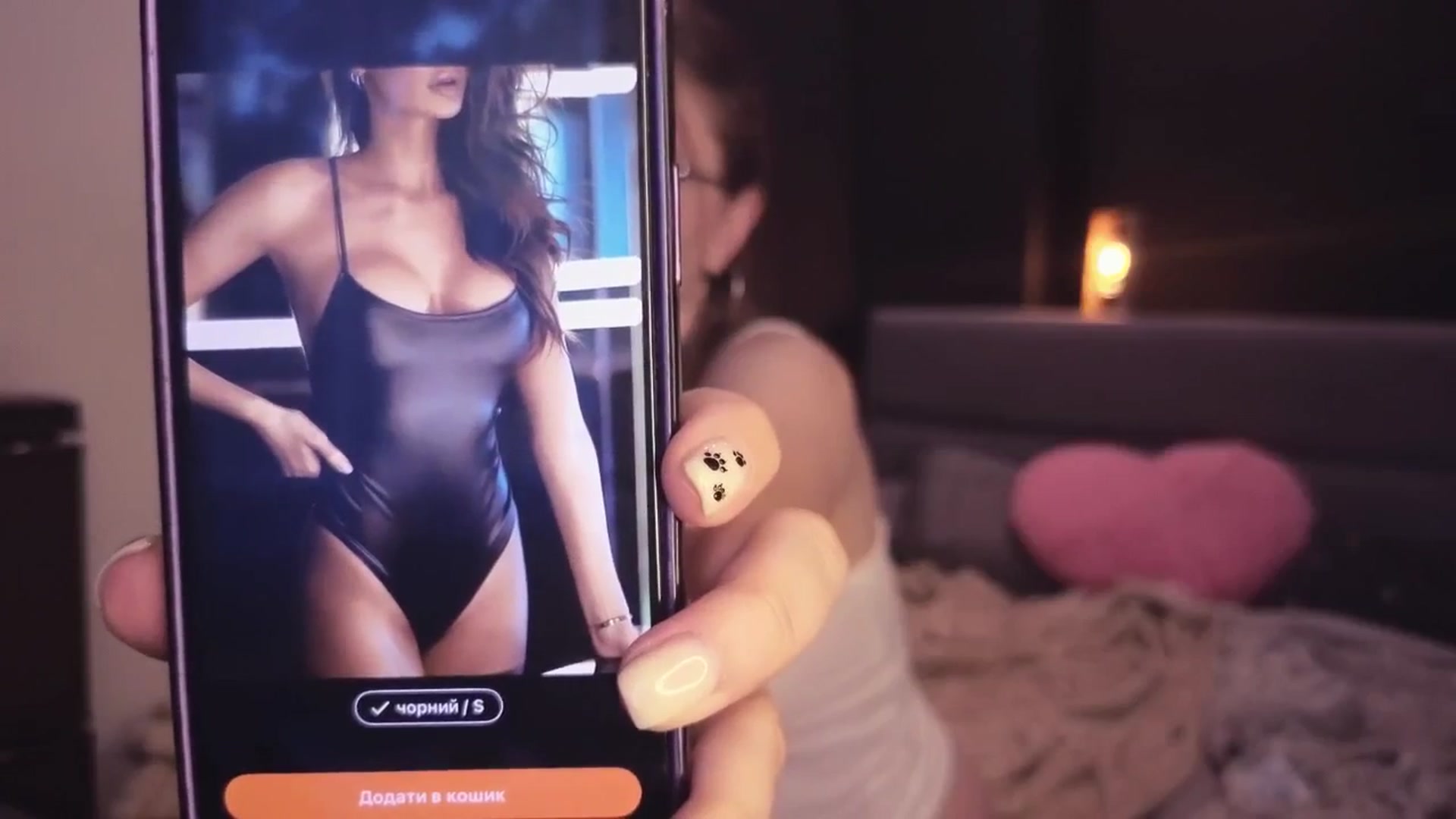 Gallery image thumbnail from BiteTheSweet's myfreecams stream on, 08/08/2025, 12:32 image 4 of 20