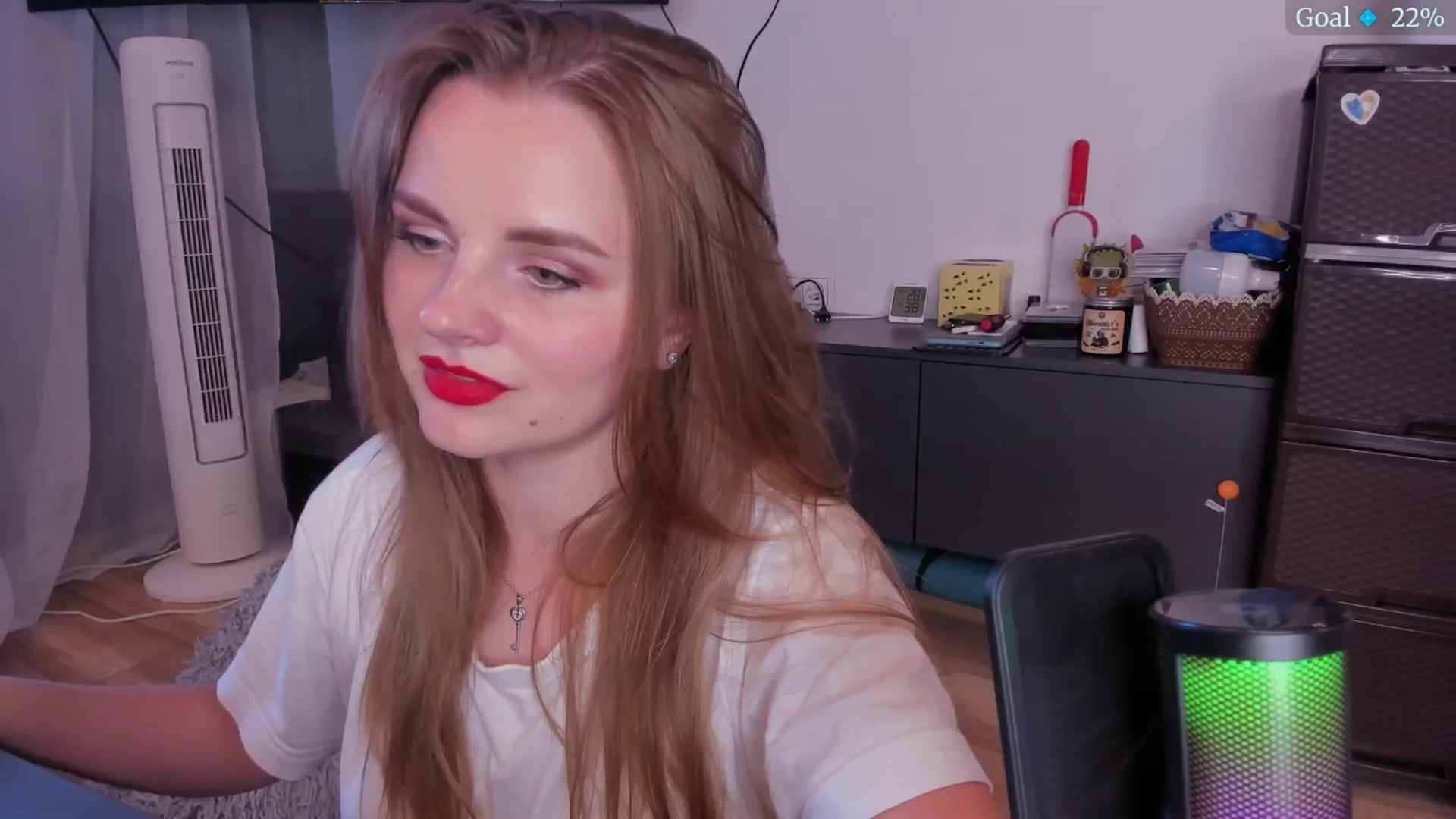 Gallery image thumbnail from BiteTheSweet's myfreecams stream on, 08/15/2025, 13:45 image 12 of 20