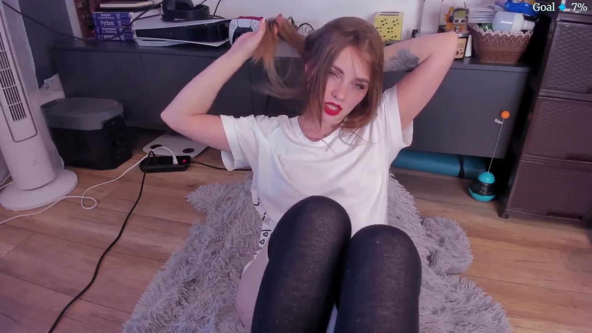Gallery image thumbnail from BiteTheSweet's myfreecams stream on, 08/15/2025, 13:45 image 4 of 20