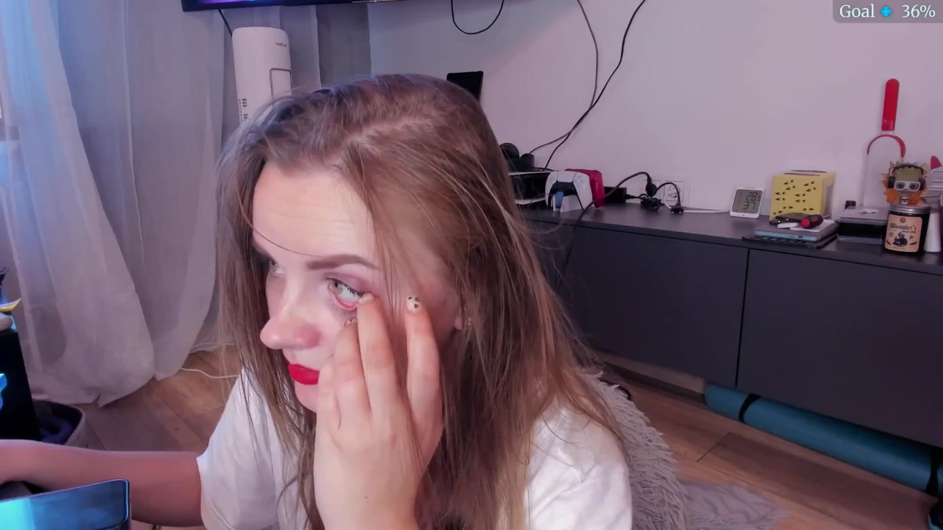 Gallery image thumbnail from BiteTheSweet's myfreecams stream on, 08/15/2025, 16:16 image 11 of 20