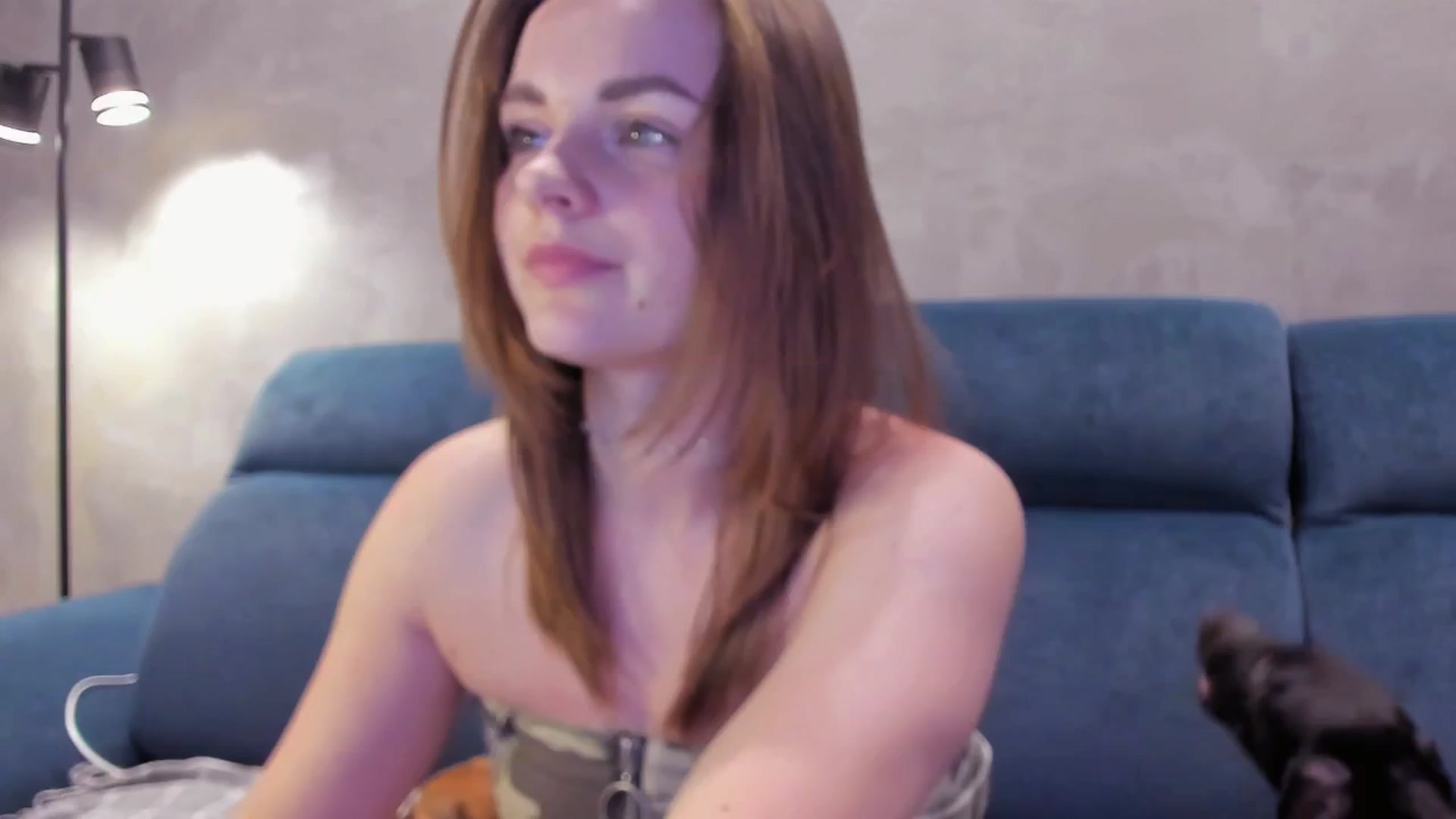 Gallery image thumbnail from BiteTheSweet's myfreecams stream on, 11/22/2025, 17:38 image 16 of 20