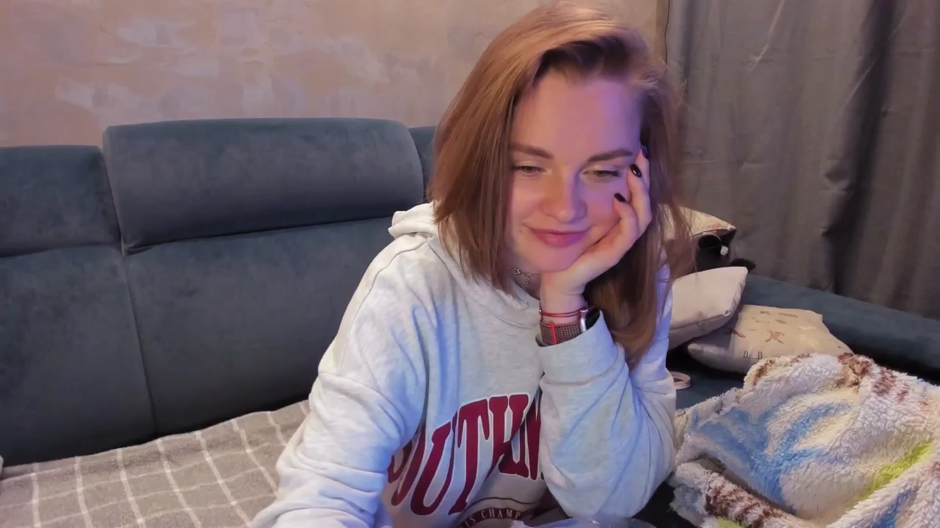 Gallery image thumbnail from BiteTheSweet's myfreecams stream on, 11/22/2025, 19:41 image 14 of 20