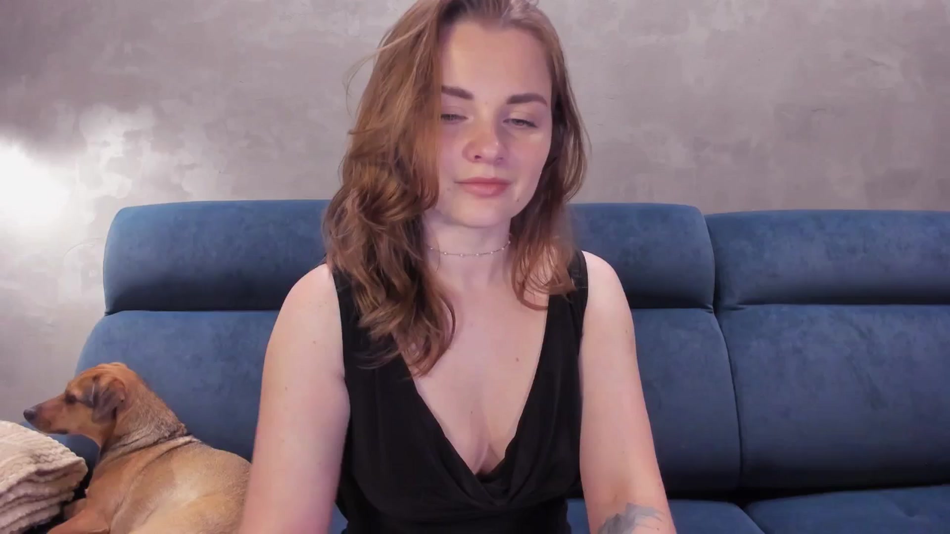 Gallery image thumbnail from BiteTheSweet's myfreecams stream on, 12/03/2025, 16:57 image 1 of 20