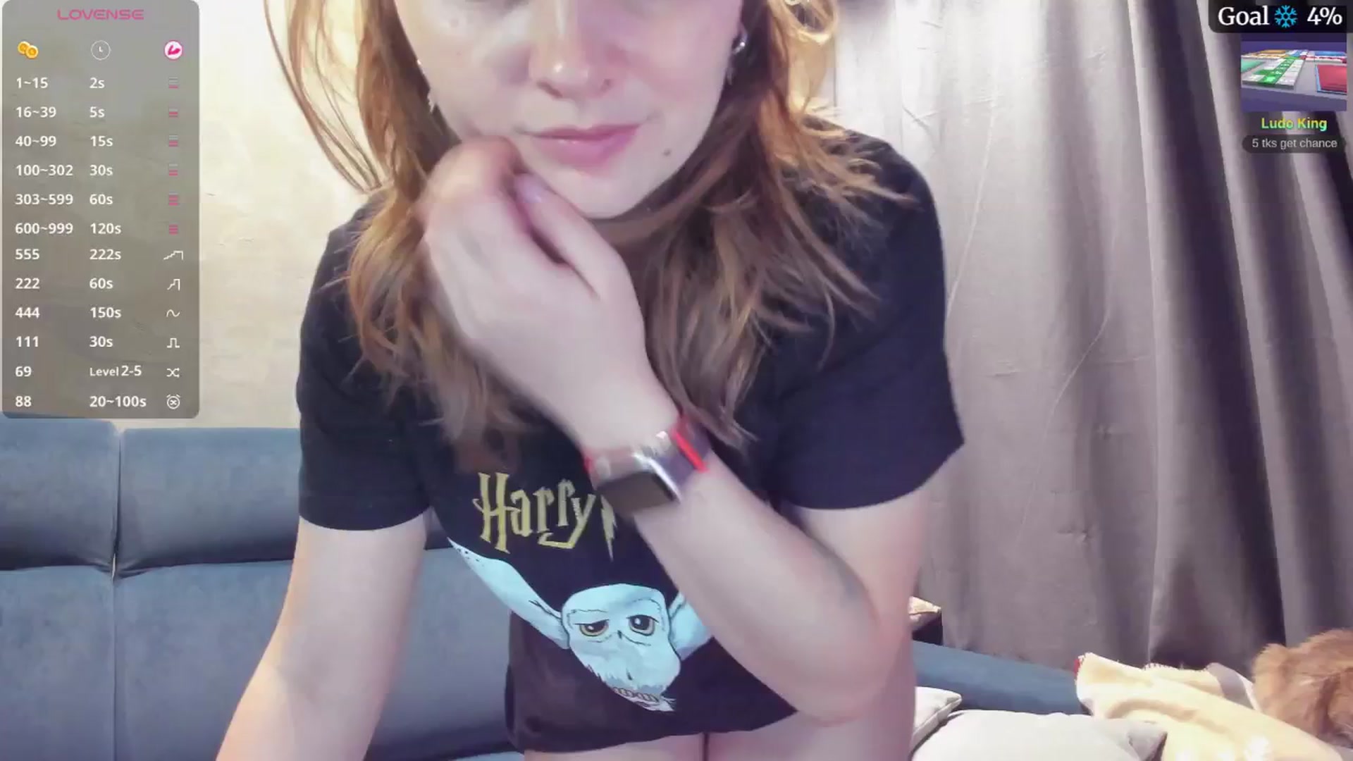 Gallery image thumbnail from BiteTheSweet's myfreecams stream on, 12/03/2025, 19:33 image 15 of 20