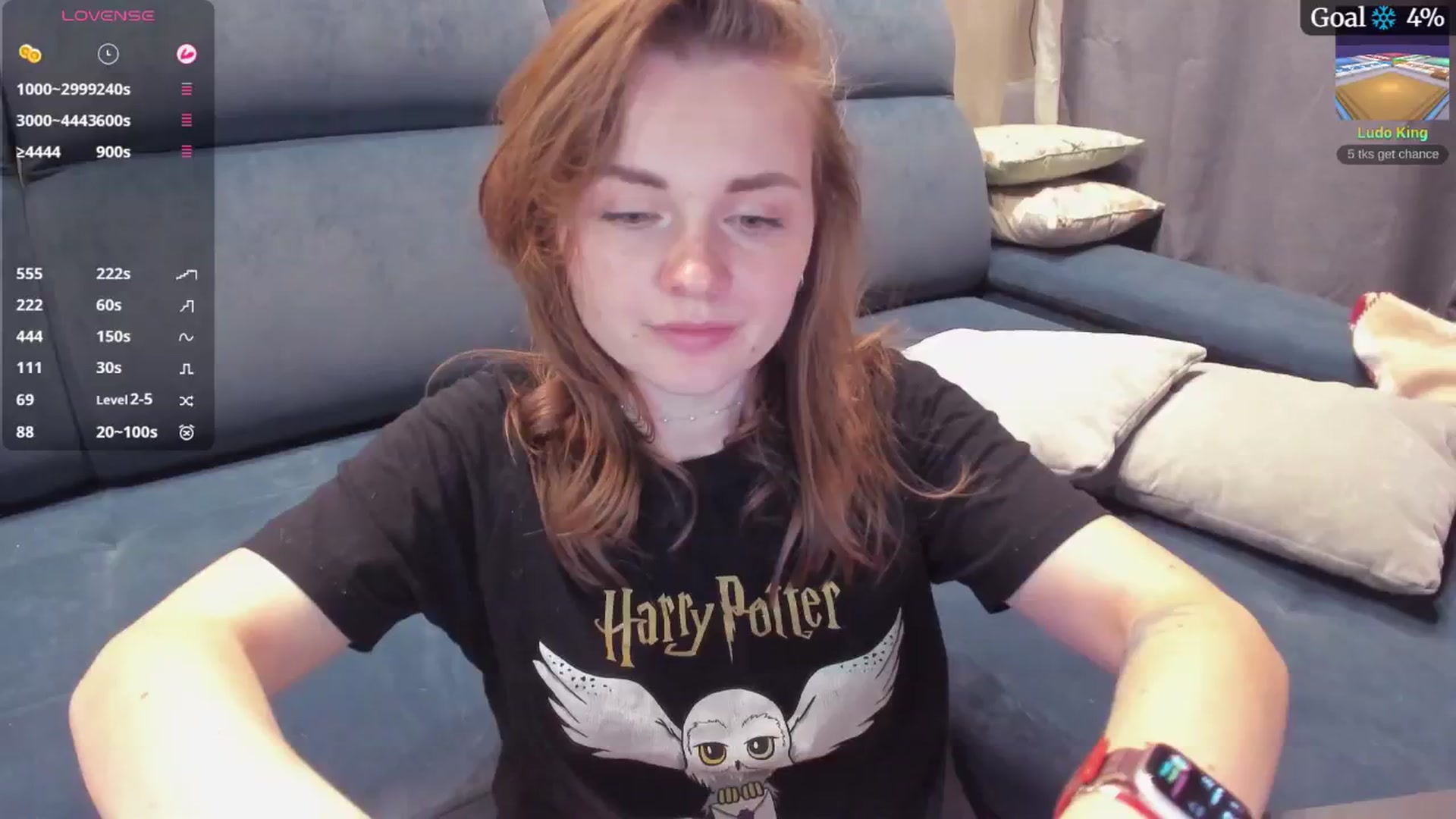 Gallery image thumbnail from BiteTheSweet's myfreecams stream on, 12/03/2025, 19:33 image 13 of 20
