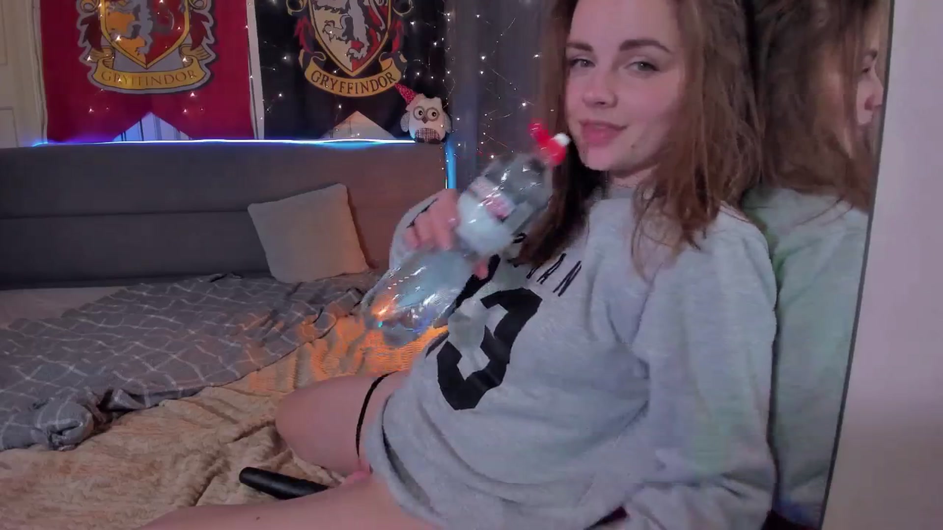 Gallery image thumbnail from BiteTheSweet's myfreecams stream on, 12/18/2025, 21:13 image 12 of 20