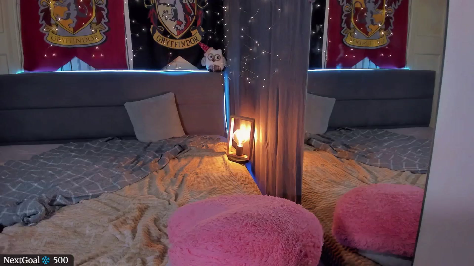 Gallery image thumbnail from BiteTheSweet's myfreecams stream on, 12/18/2025, 21:13 image 13 of 20