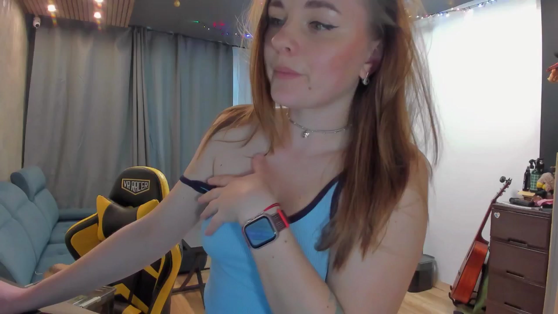 Gallery image thumbnail from BiteTheSweet's myfreecams stream on, 03/17/2026, 18:24 image 1 of 20
