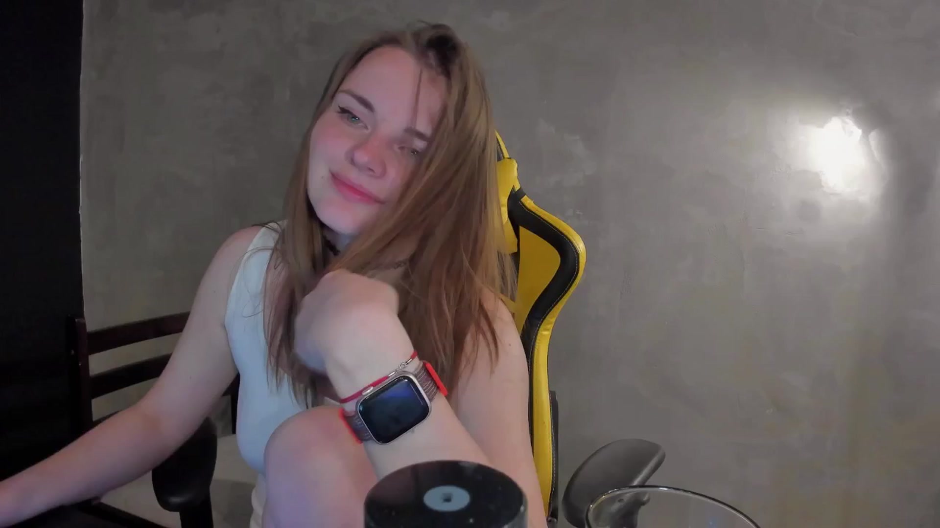 Gallery image thumbnail from BiteTheSweet's myfreecams stream on, 03/20/2026, 20:49 image 17 of 20