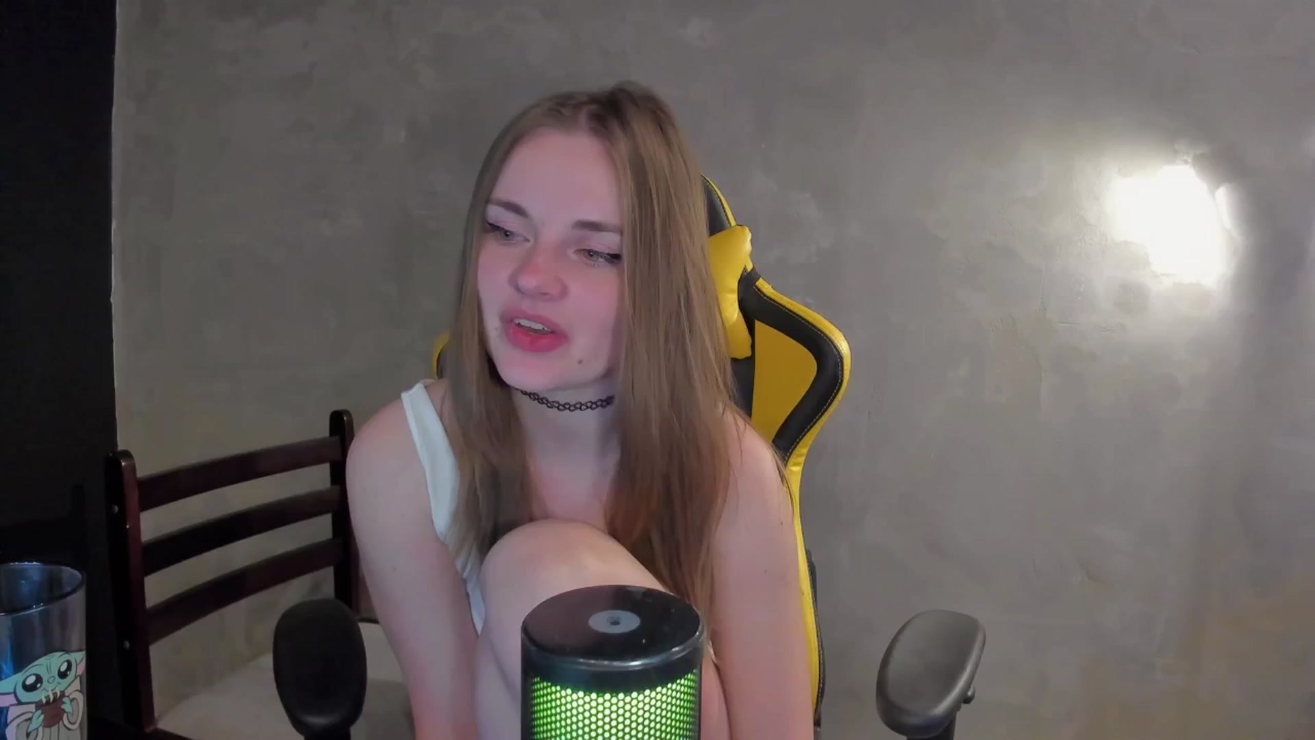 Gallery image thumbnail from BiteTheSweet's myfreecams stream on, 03/20/2026, 20:49 image 12 of 20