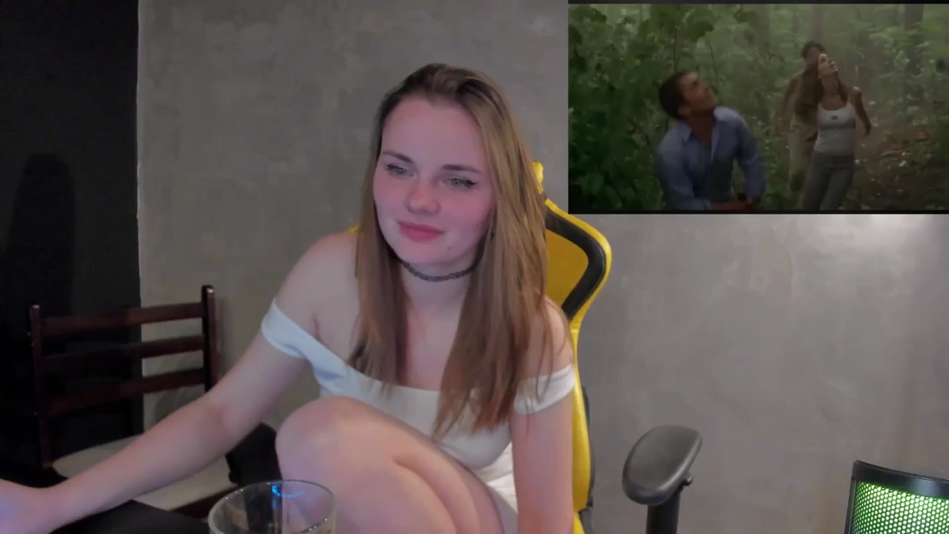 Gallery image thumbnail from BiteTheSweet's myfreecams stream on, 03/20/2026, 22:33 image 10 of 20