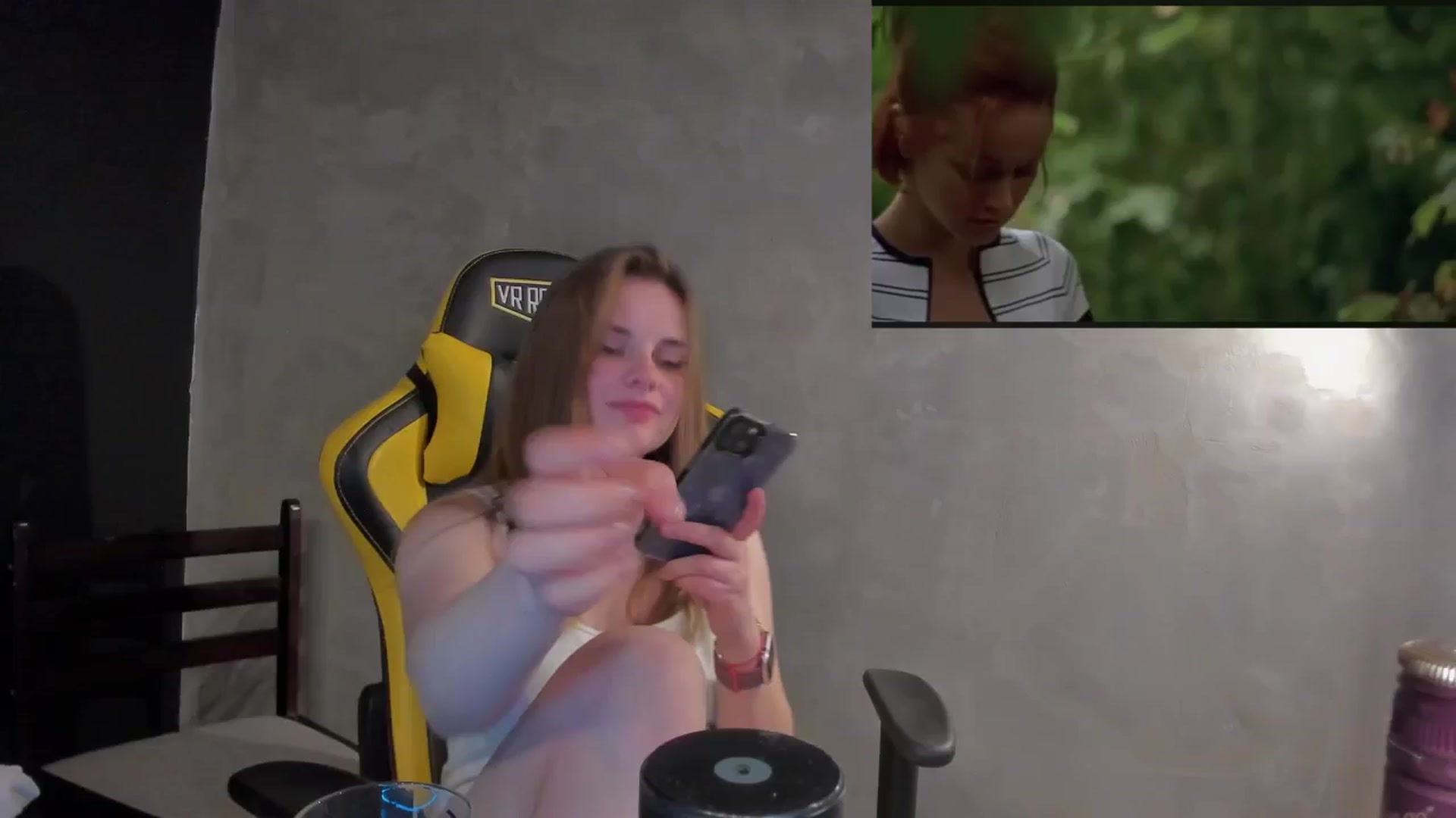 Gallery image thumbnail from BiteTheSweet's myfreecams stream on, 03/20/2026, 22:33 image 4 of 20