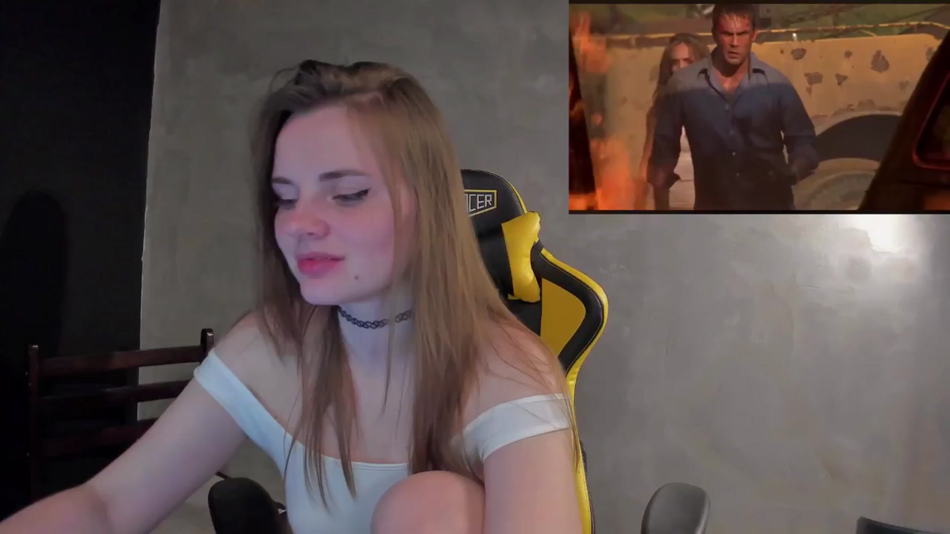 Gallery image thumbnail from BiteTheSweet's myfreecams stream on, 03/20/2026, 22:33 image 16 of 20