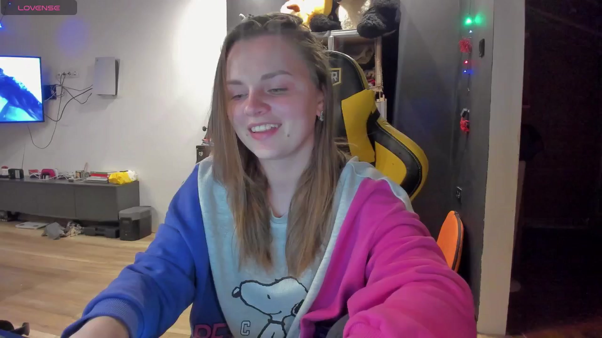 Gallery image thumbnail from BiteTheSweet's myfreecams stream on, 03/22/2026, 18:45 image 2 of 20