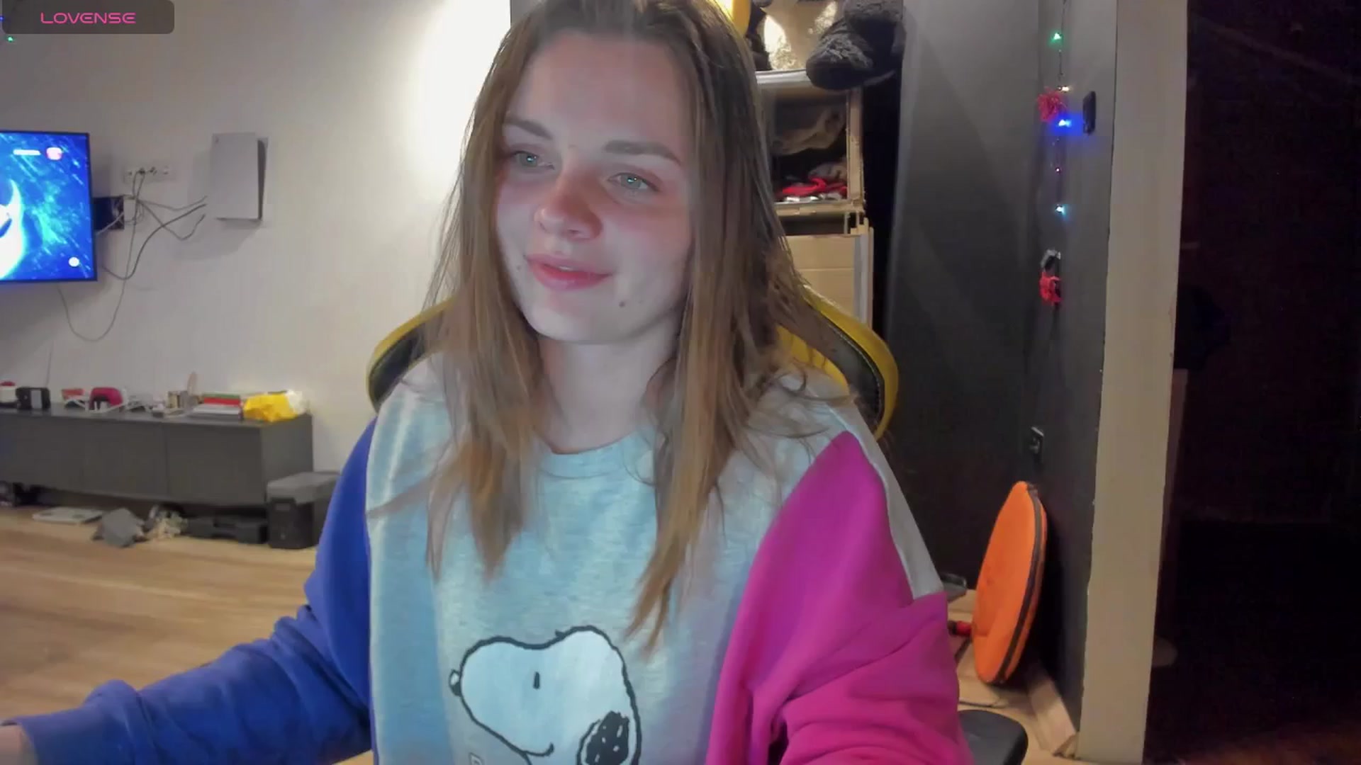 Gallery image thumbnail from BiteTheSweet's myfreecams stream on, 03/22/2026, 18:45 image 7 of 20