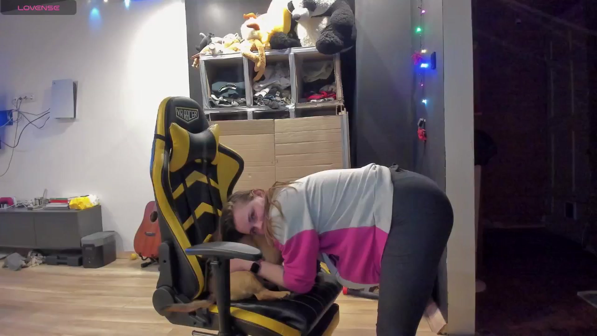 Gallery image thumbnail from BiteTheSweet's myfreecams stream on, 03/22/2026, 18:45 image 20 of 20