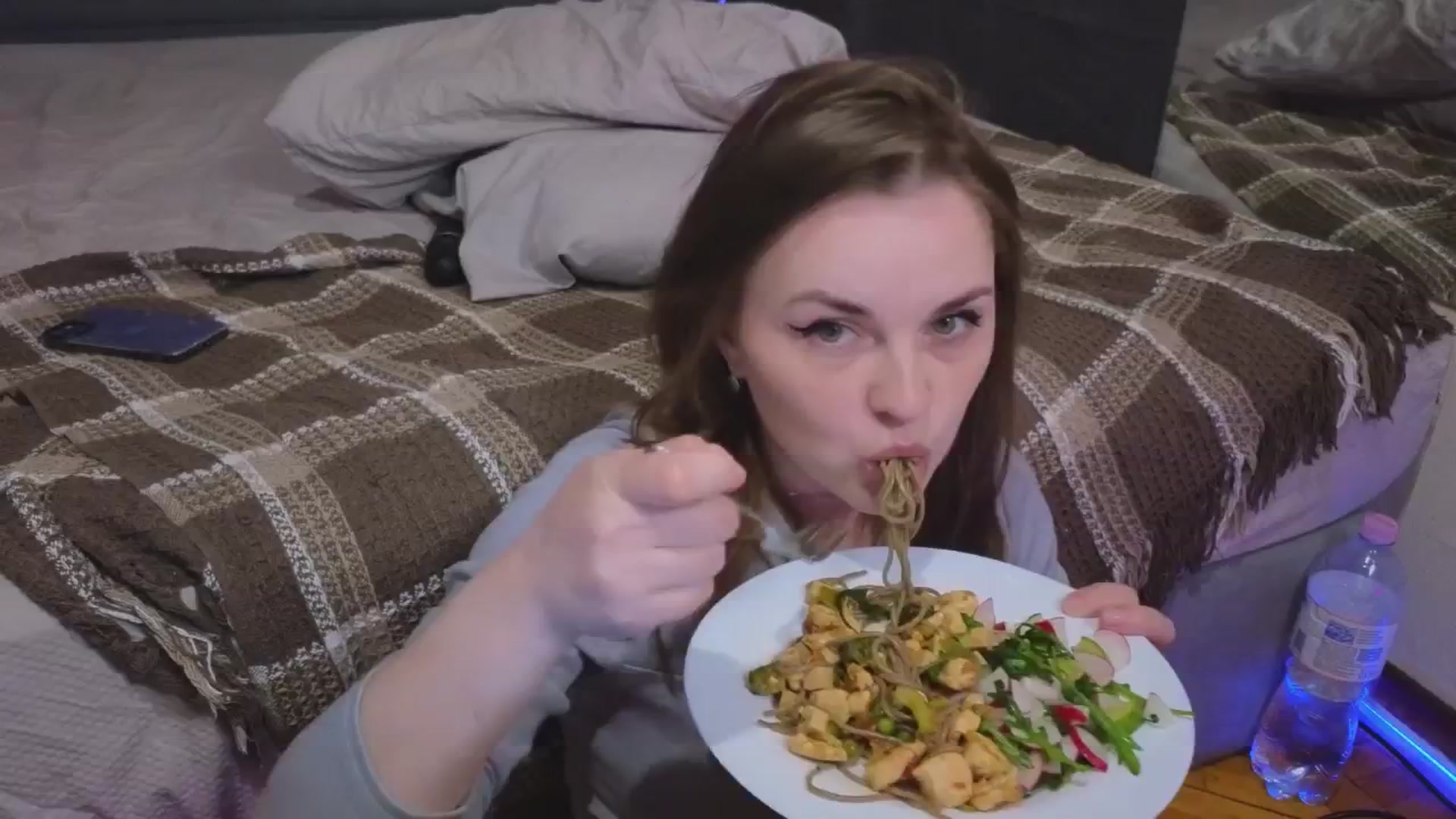 Gallery image thumbnail from BiteTheSweet's myfreecams stream on, 03/31/2026, 18:35 image 8 of 20