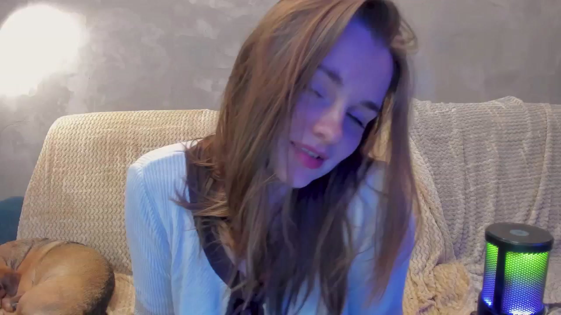 Gallery image thumbnail from BiteTheSweet's myfreecams stream on, 04/07/2026, 20:56 image 17 of 20