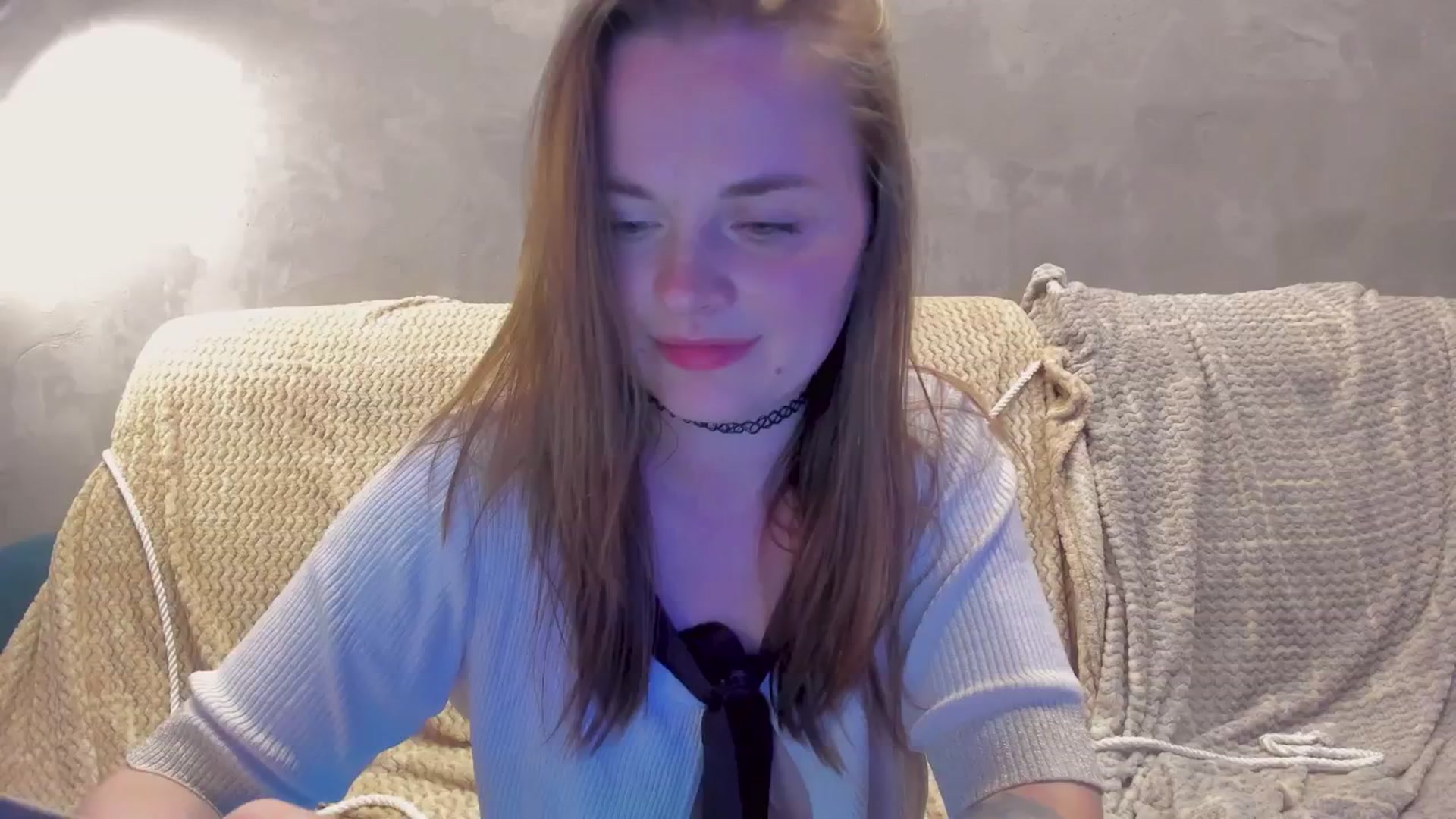 Gallery image thumbnail from BiteTheSweet's myfreecams stream on, 04/07/2026, 21:51 image 15 of 20